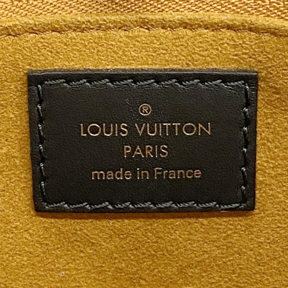 Louis Vuitton Noir Tote Bag (Pre-Owned)