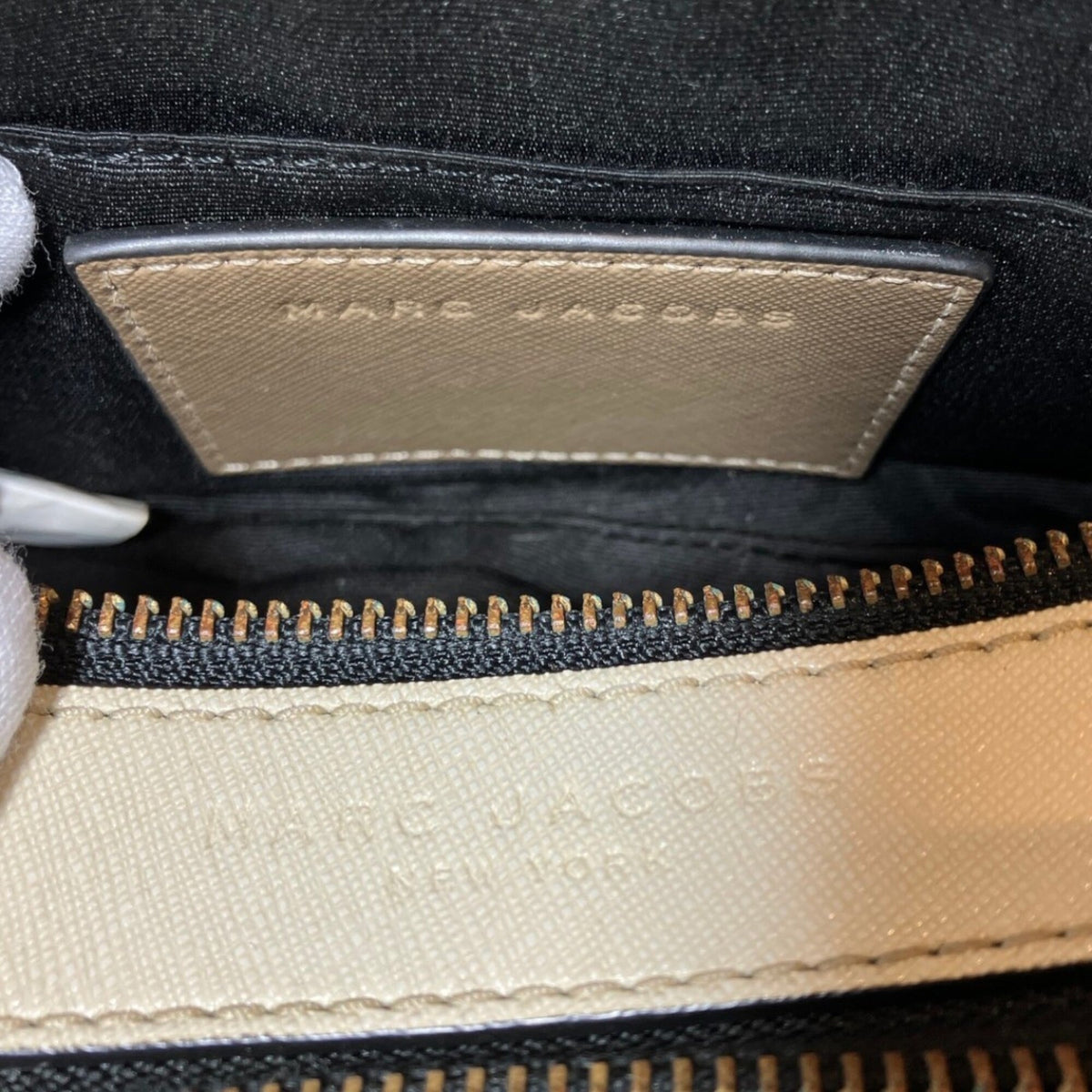 Marc Jacobs Beige Leather Shoulder Bag (Pre-Owned)