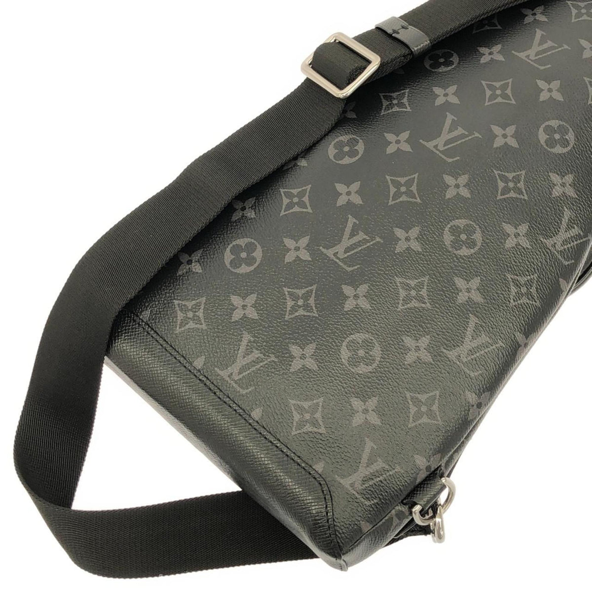 Louis Vuitton Black Coated Canvas Leather Shoulder Bag (Pre-Owned)