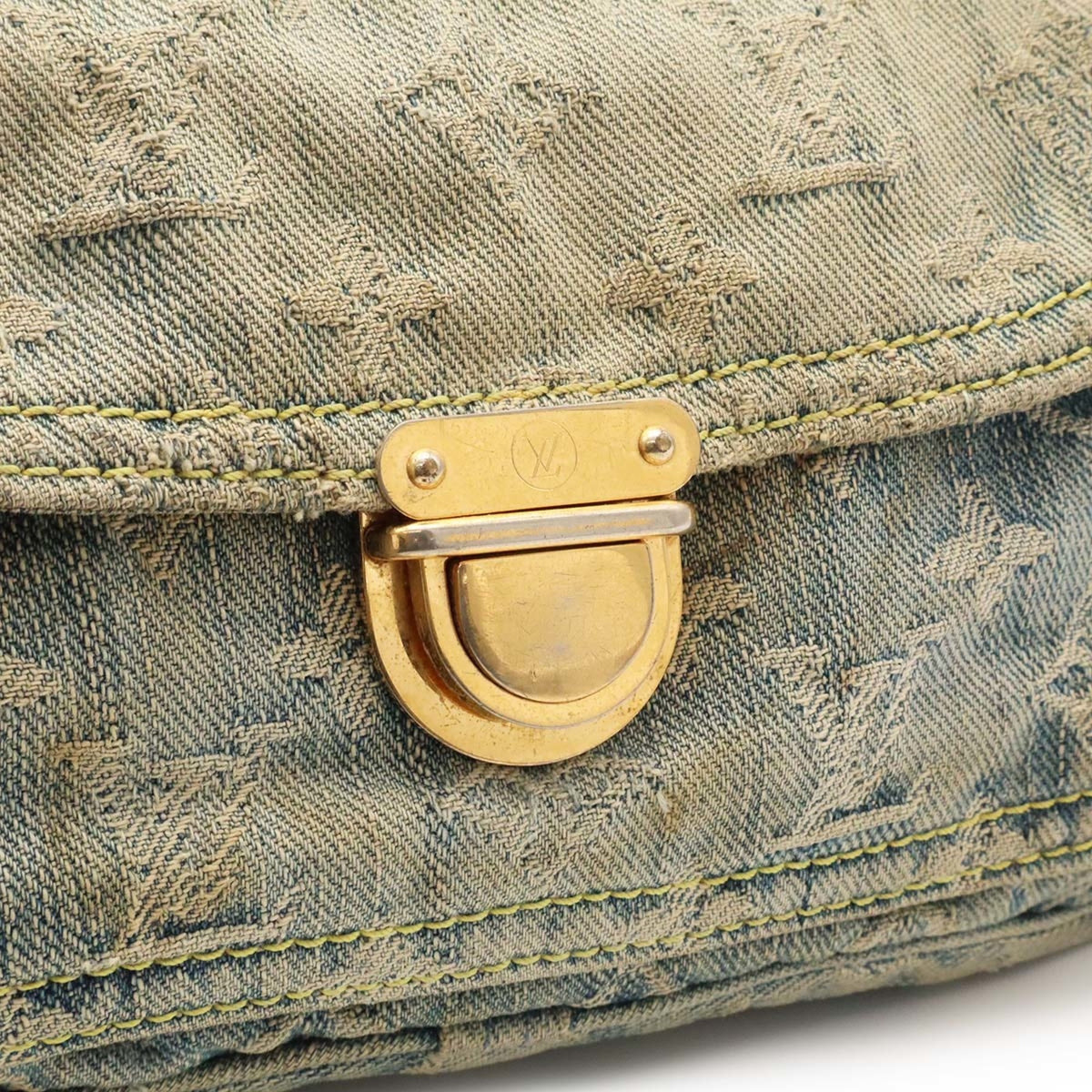Louis Vuitton Blue Monogram Monogram Denim Fanny Pack Shoulder Bag Sling Bag (Pre-Owned)