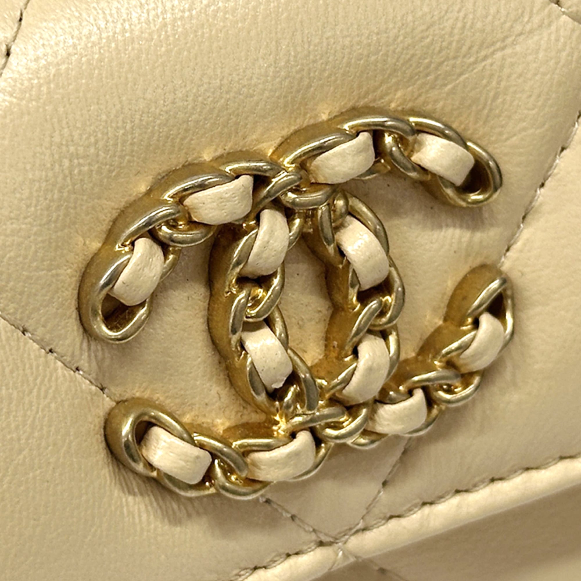 Chanel Beige Gold Leather Wallet (Bi-Fold) (Pre-Owned)