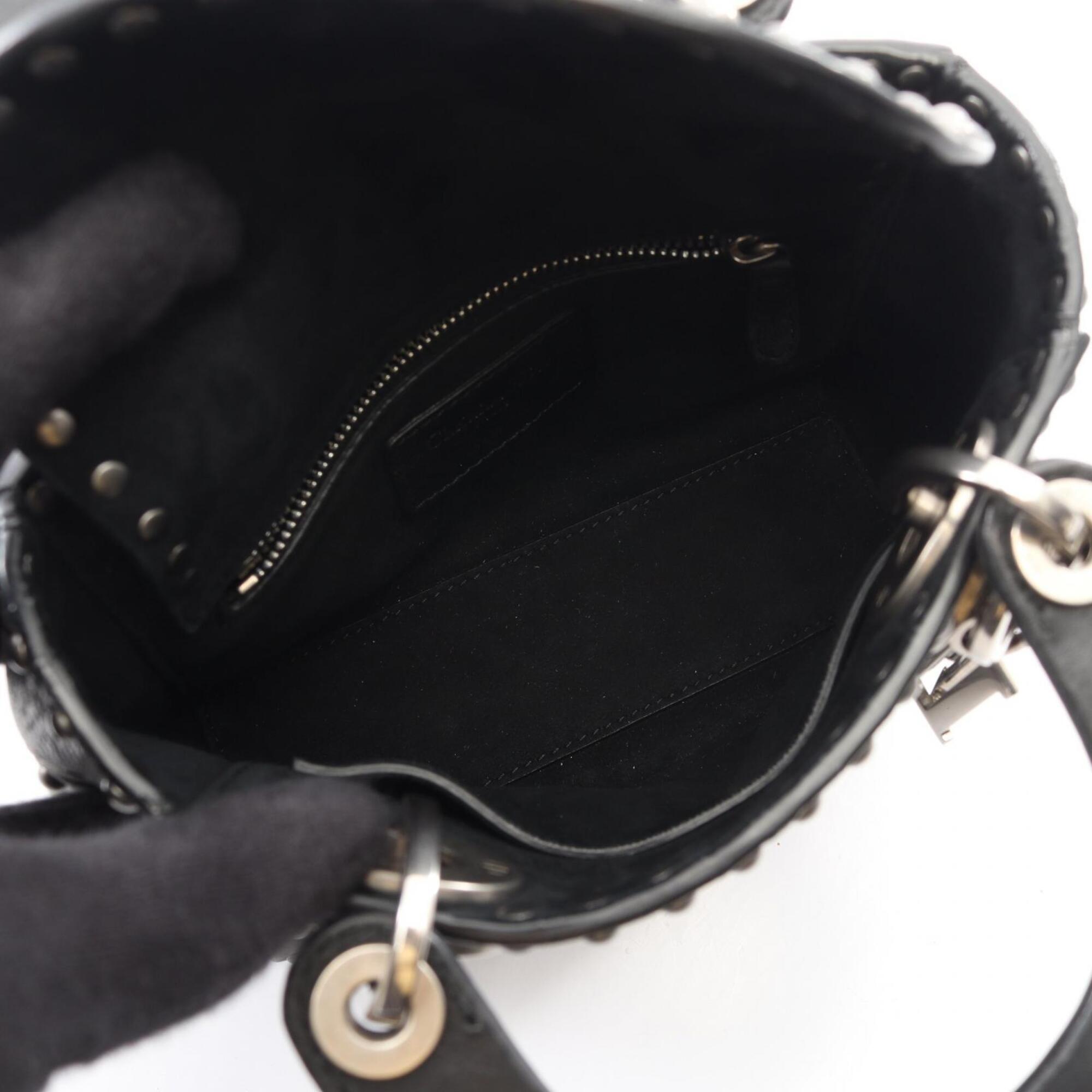 Christian Dior Black Leather Handbag (Pre-Owned)