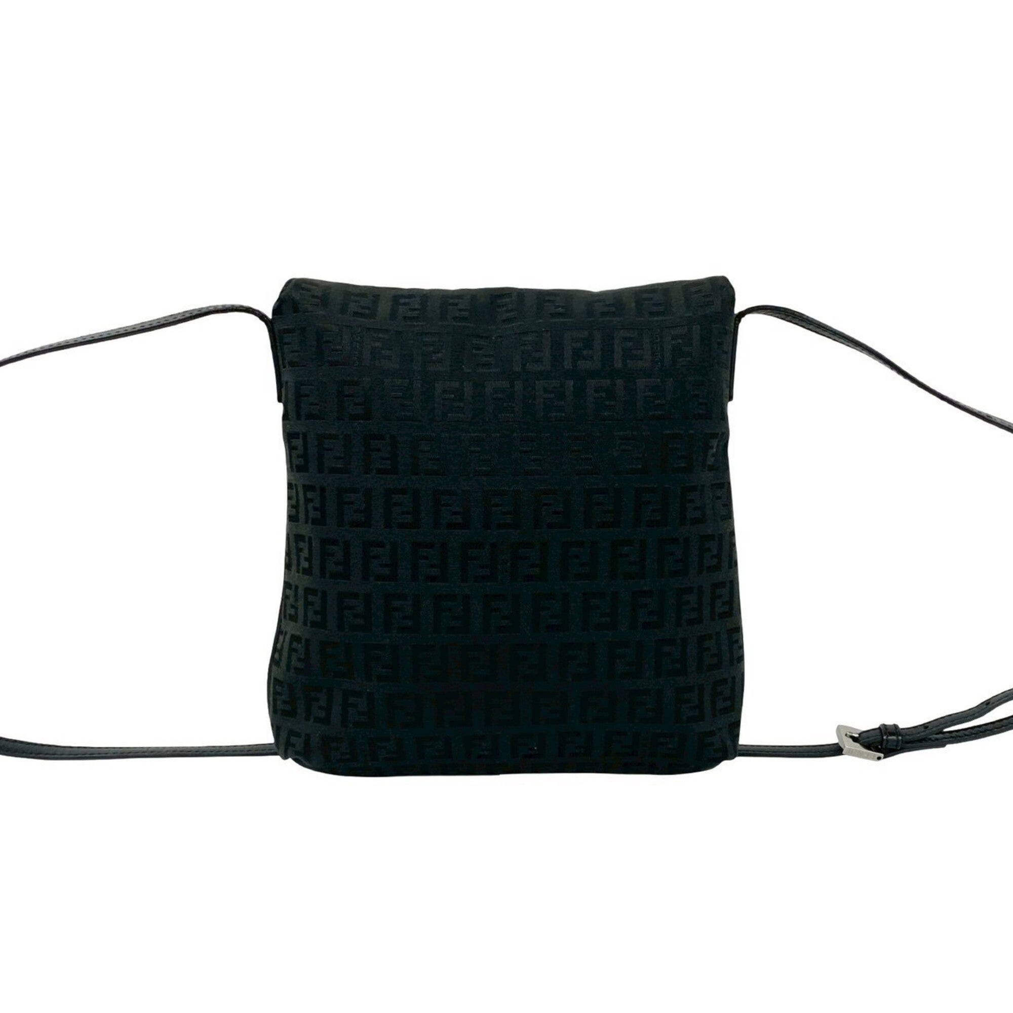 Fendi Black Canvas Leather Pochette Shoulder Bag (Pre-Owned)
