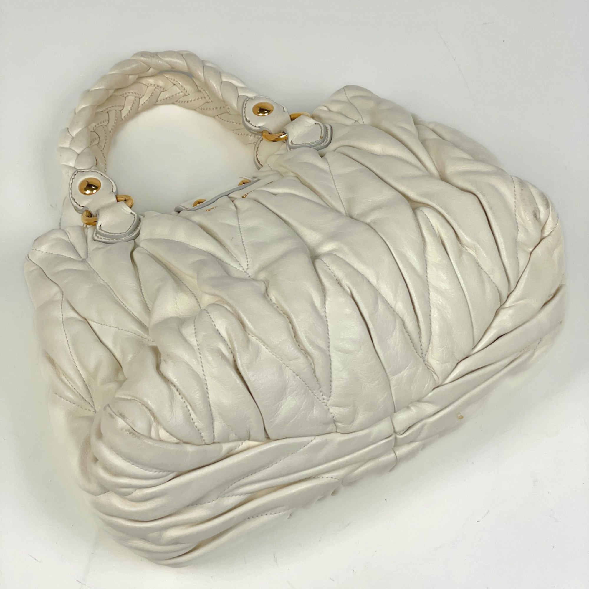 Miu Miu Matelasse White Leather Handbag Shoulder Bag (Pre-Owned)