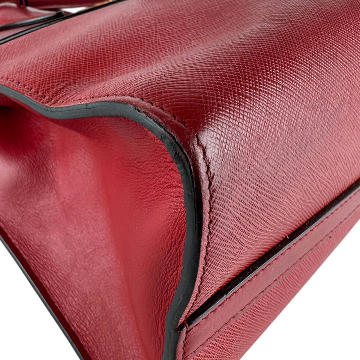Prada Red Color Leather Handbag Shoulder Bag (Pre-Owned)