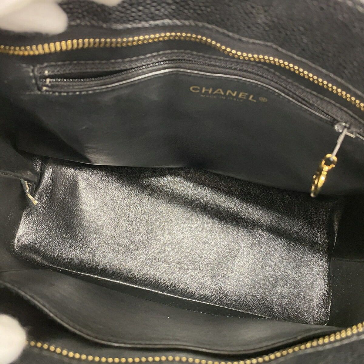 Chanel Black Grained Calfskin Tote Bag (Pre-Owned)