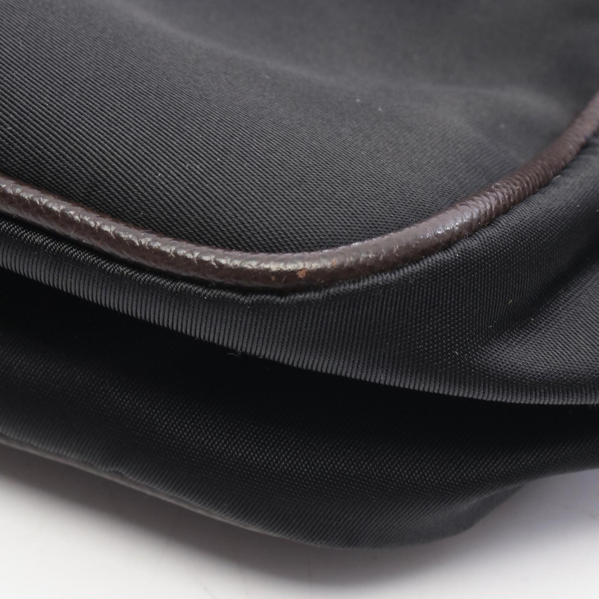 Prada Black Nylon Leather Handbag Shoulder Bag (Pre-Owned)