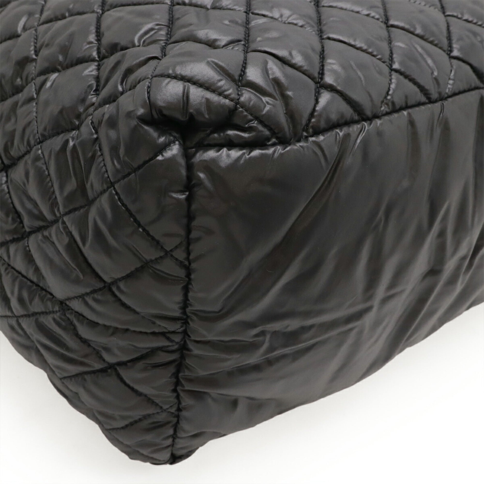 Chanel Black Bordeaux Nylon Leather Shoulder Bag Tote Bag (Pre-Owned)