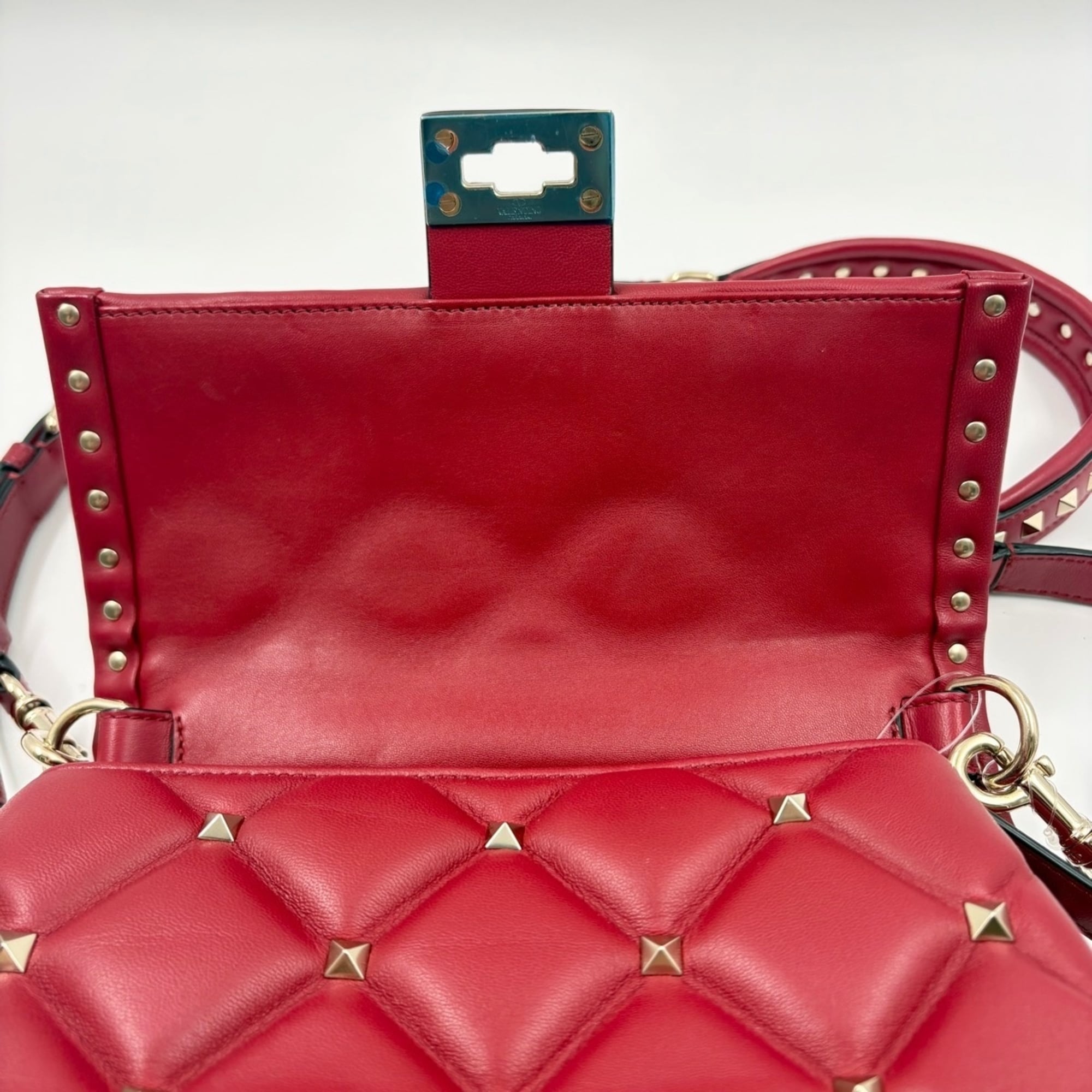 Valentino Red Color Handbag Shoulder Bag (Pre-Owned)