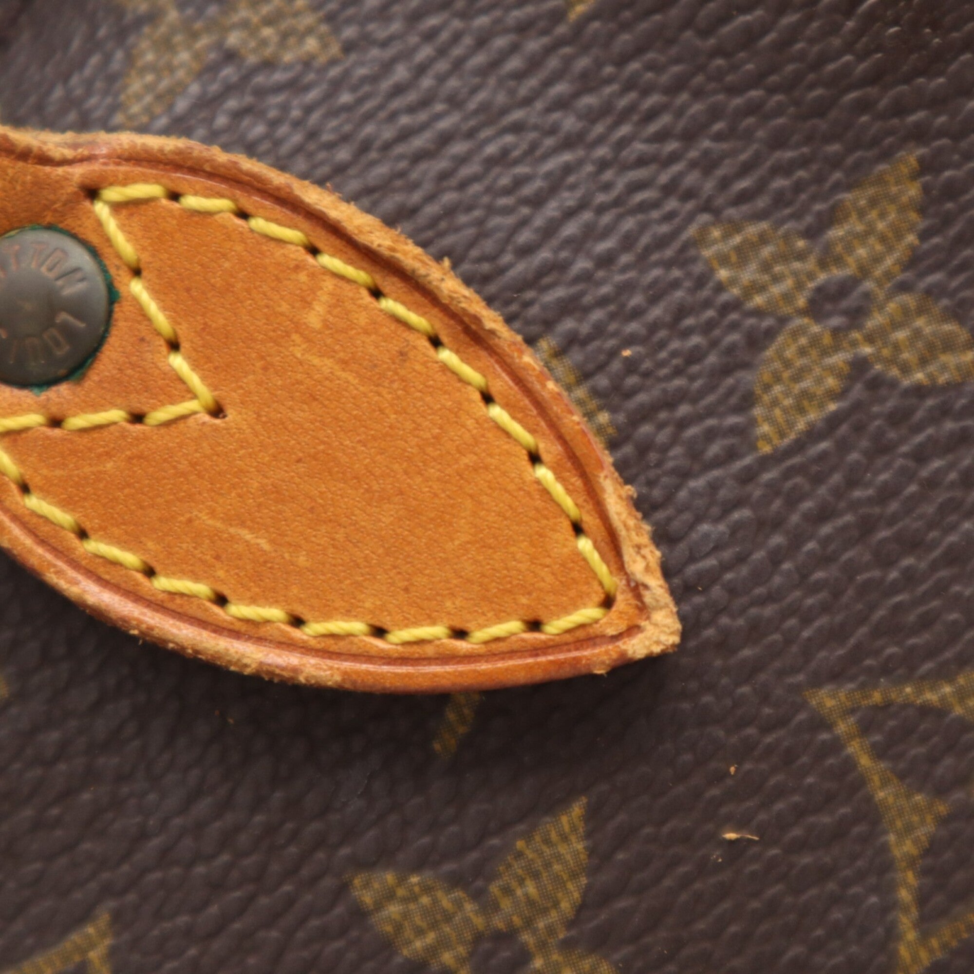 Louis Vuitton Beige Brown Monogram Coated Canvas Leather Shoulder Bag (Pre-Owned)