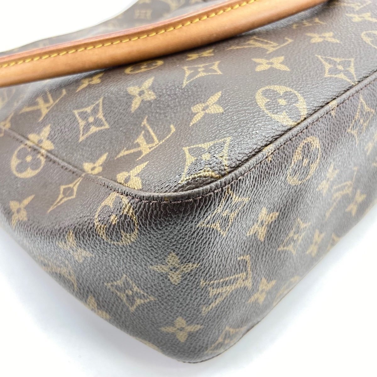 Louis Vuitton Brown Handbag (Pre-Owned)