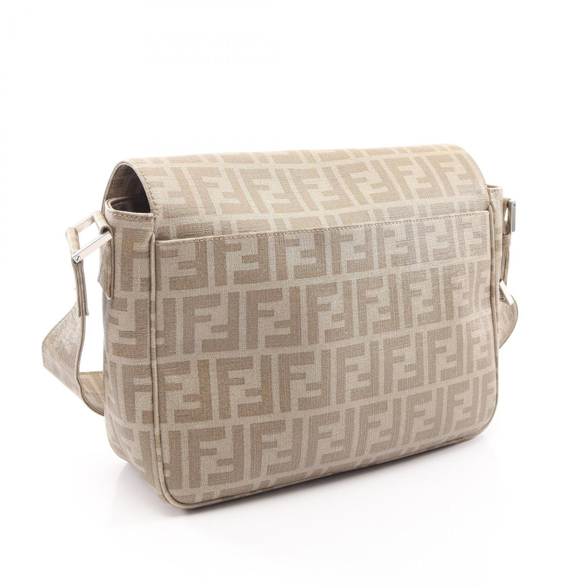 Fendi Beige Coated Canvas Shoulder Bag (Pre-Owned)