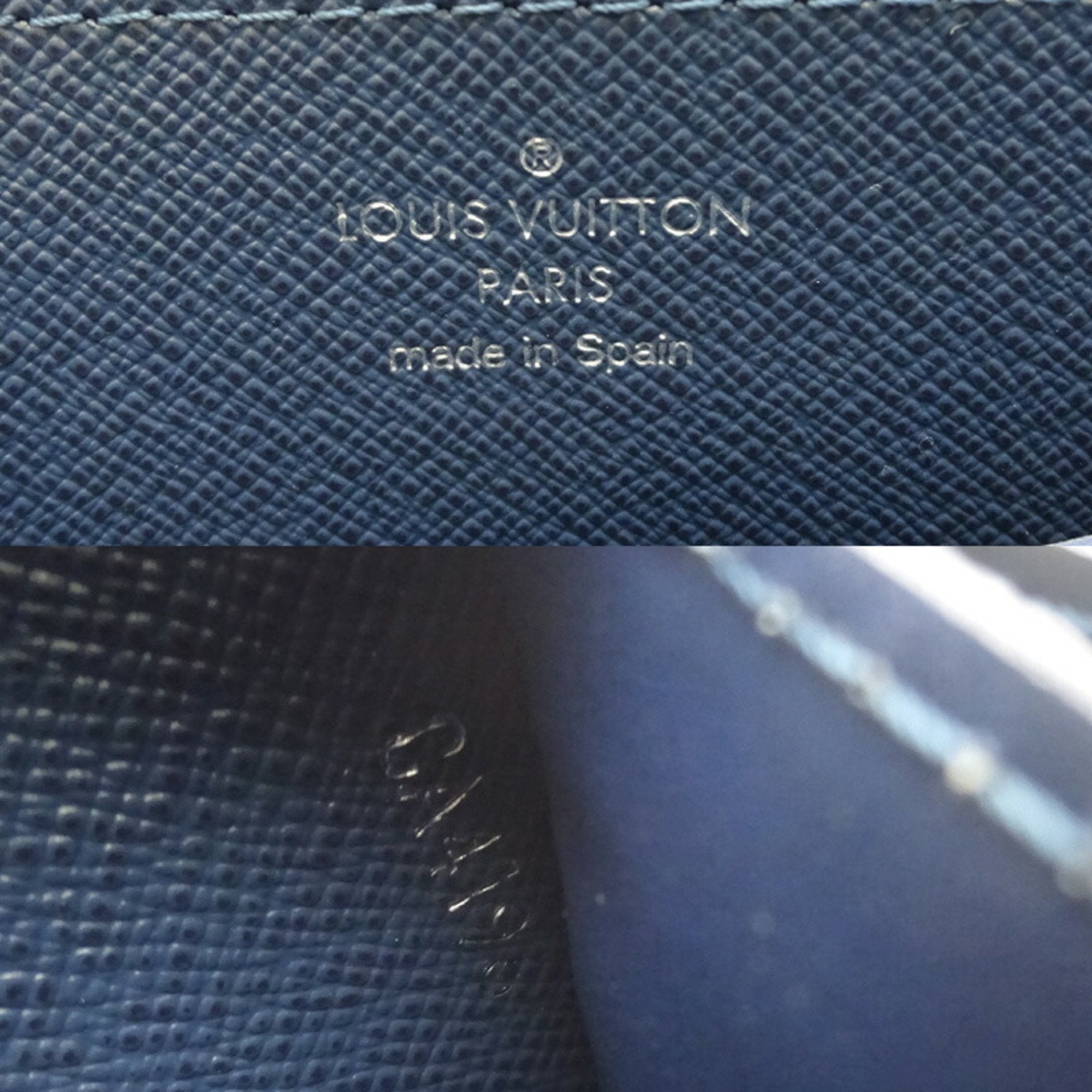 Louis Vuitton Taiga Blue Ocean Taiga Leather Pochette (Pre-Owned)