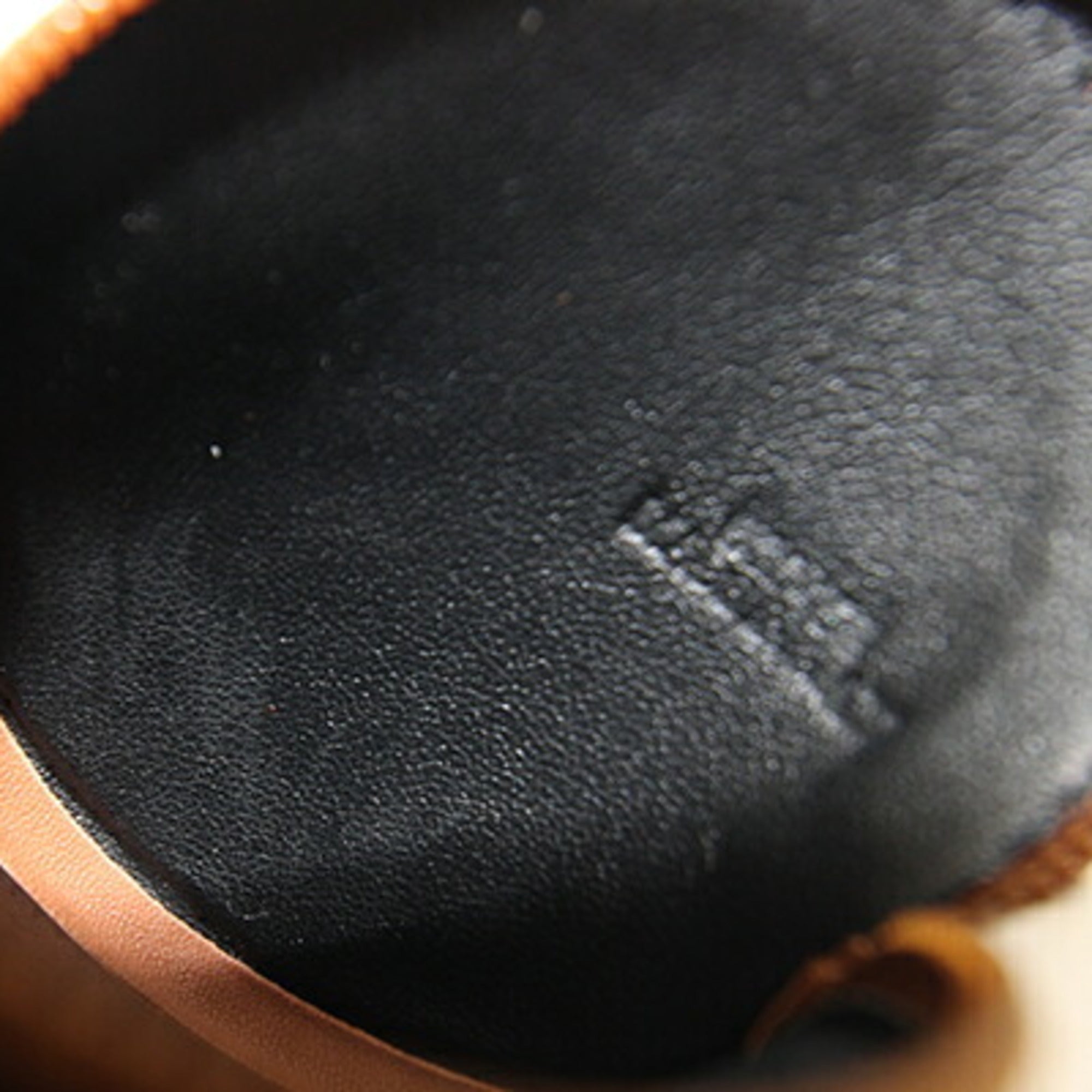 Loewe Brown Leather Coin Purse/Coin Case (Pre-Owned)