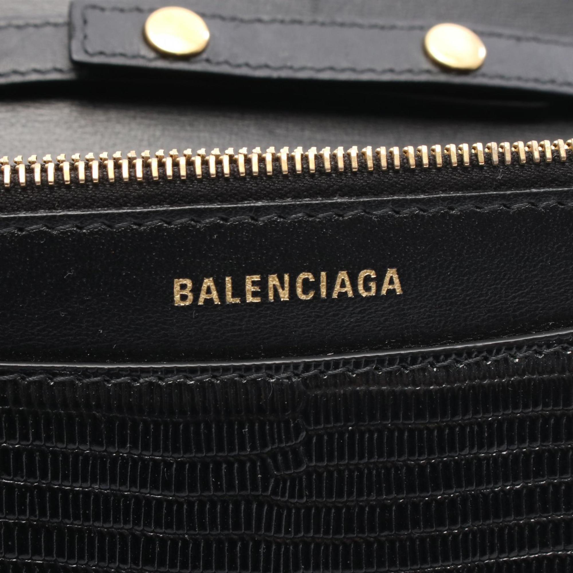 Balenciaga Black Leather Shoulder Bag (Pre-Owned)