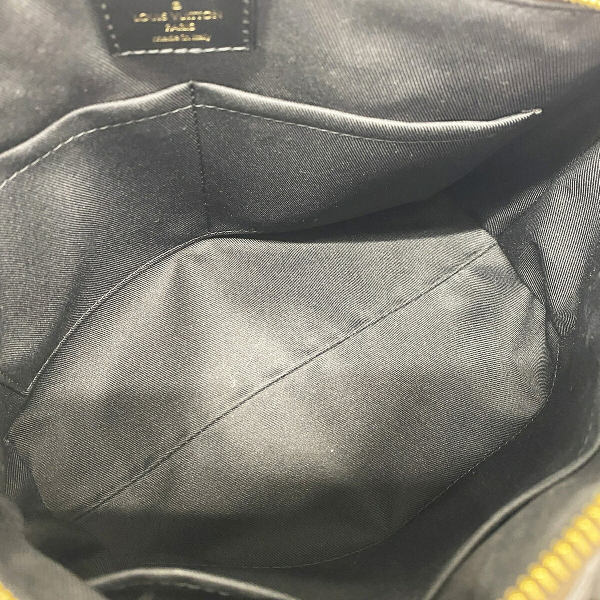 Louis Vuitton Ebene Handbag (Pre-Owned)