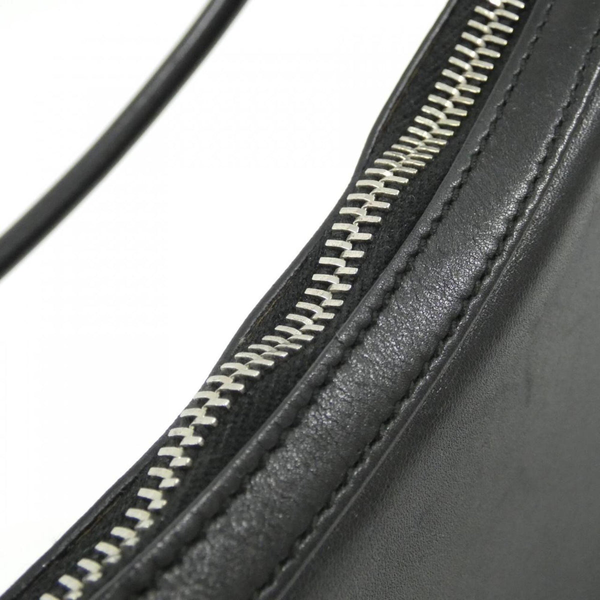 Gucci Black Leather Shoulder Bag (Pre-Owned)