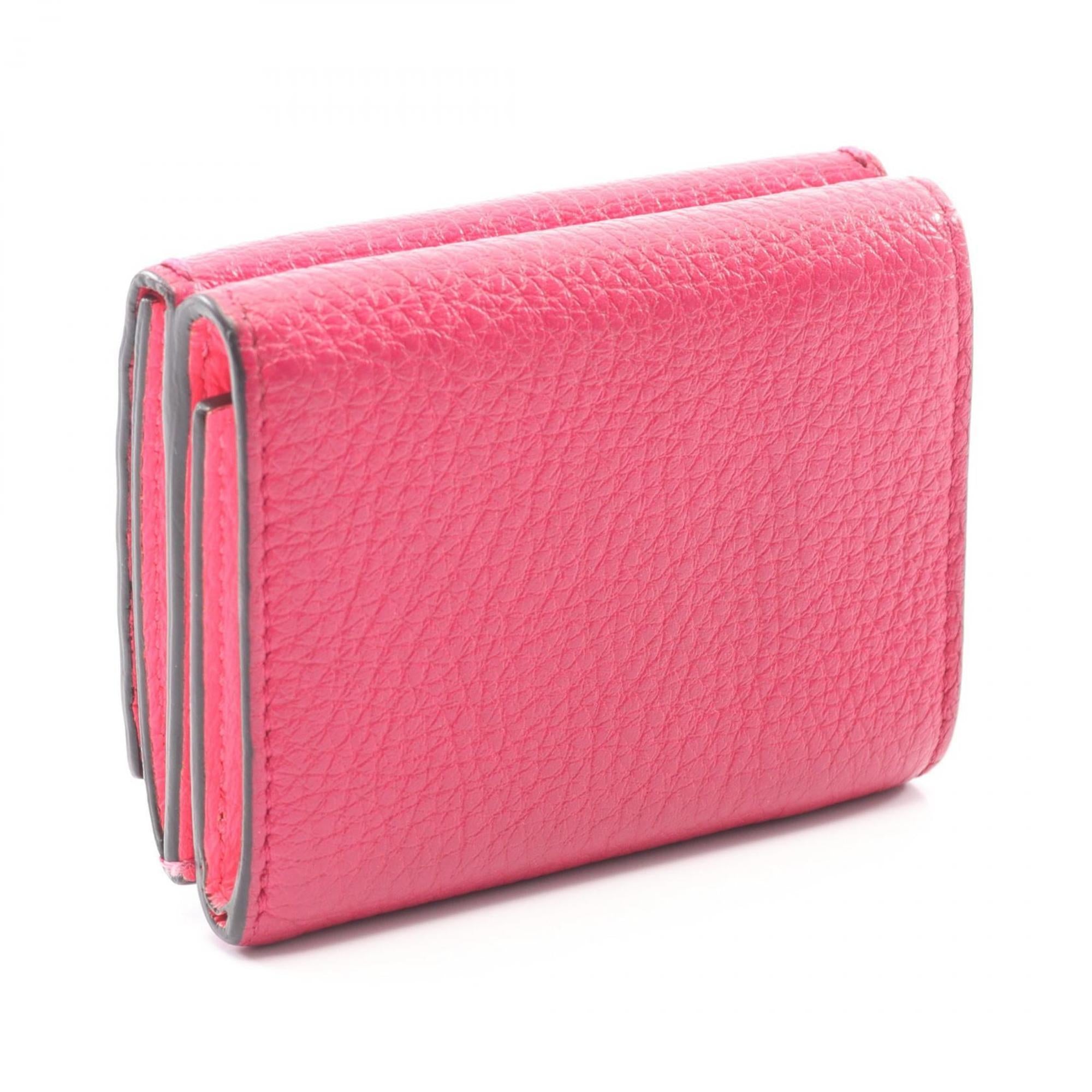 Fendi Pink Leather Wallet (Tri-Fold) (Pre-Owned)