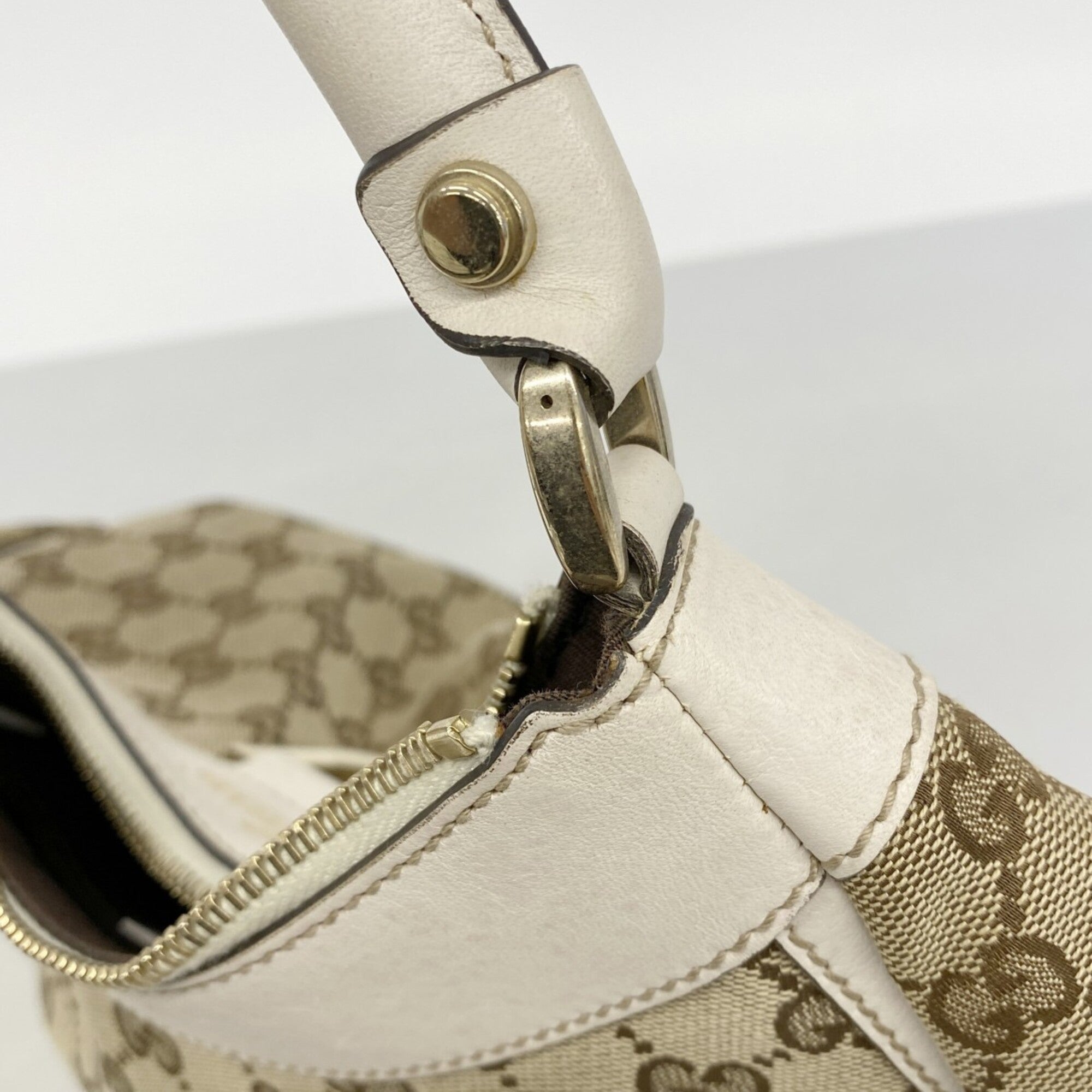 Gucci Beige Canvas Handbag (Pre-Owned)