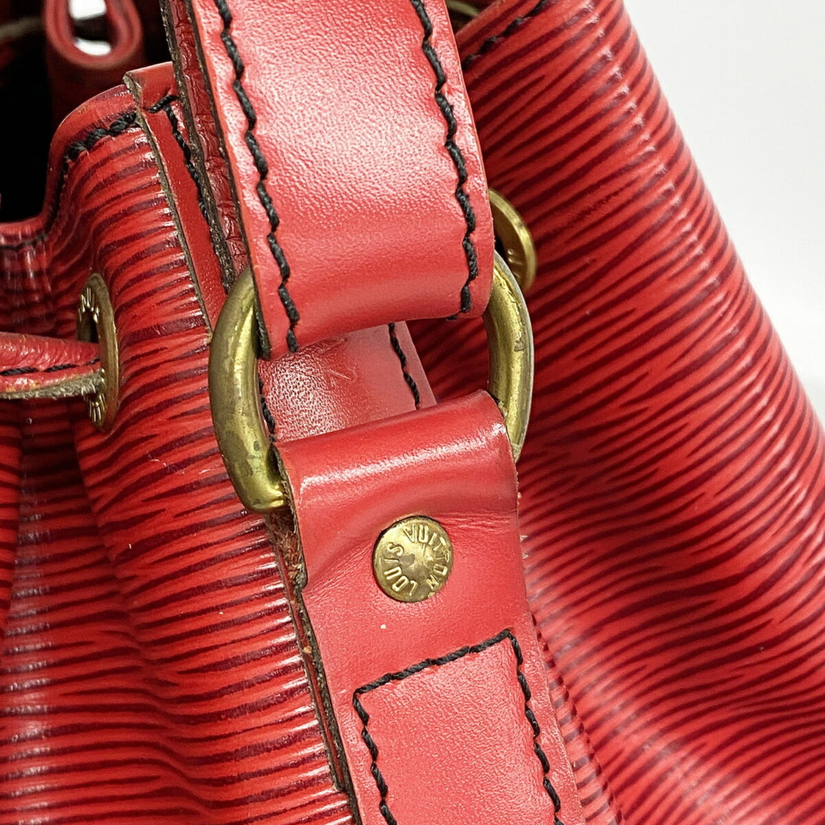 Louis Vuitton Castilian Red Shoulder Bag (Pre-Owned)