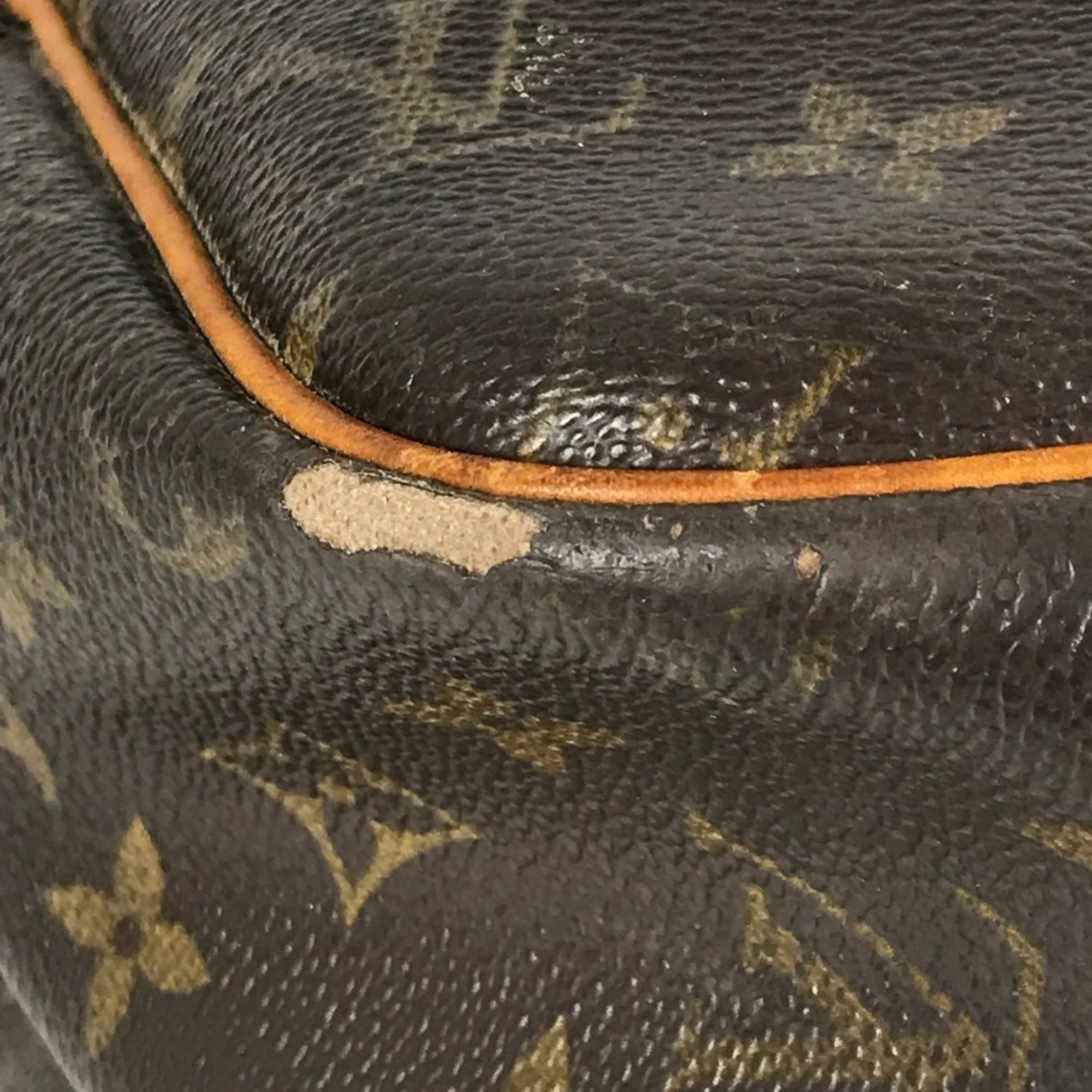 Louis Vuitton Monogram Brown Monogram Shoulder Bag (Pre-Owned)