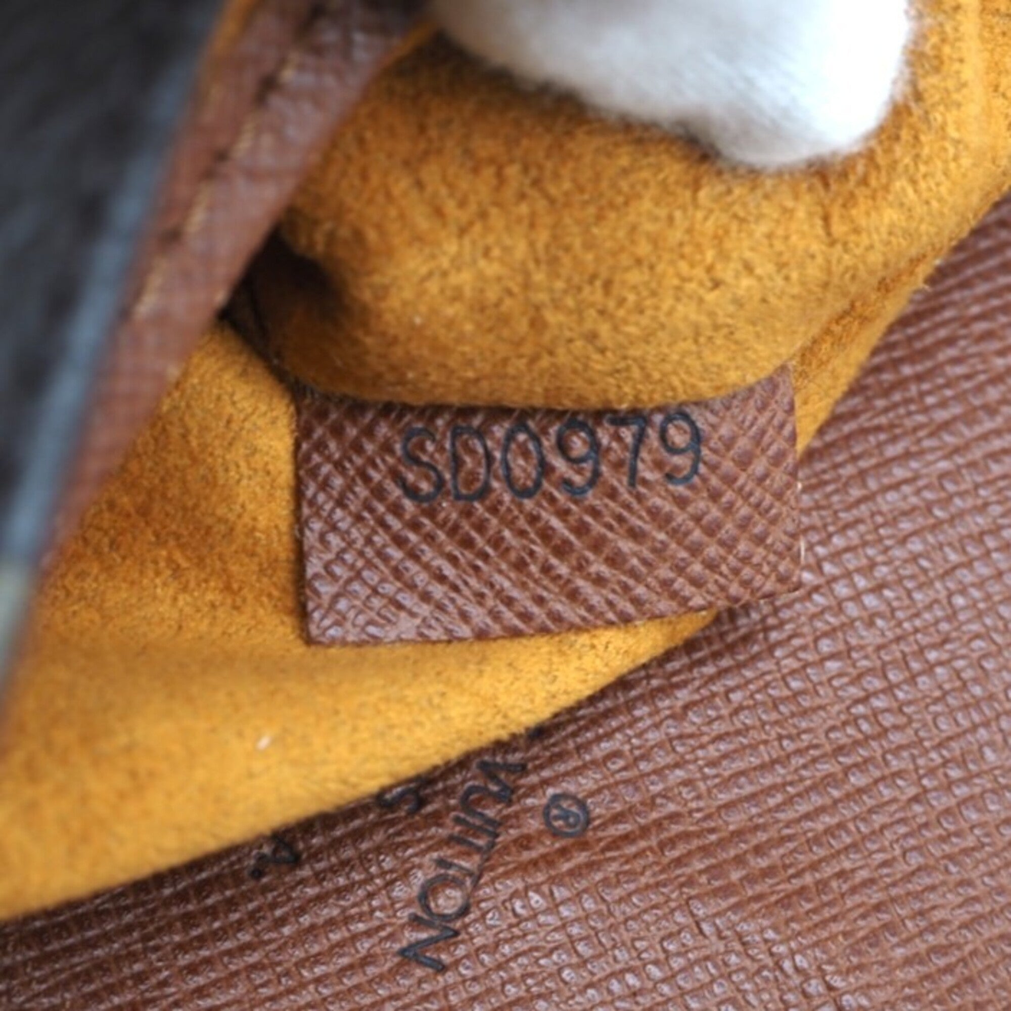 Louis Vuitton Monogram Beige Brown Coated Canvas Leather Shoulder Bag (Pre-Owned)