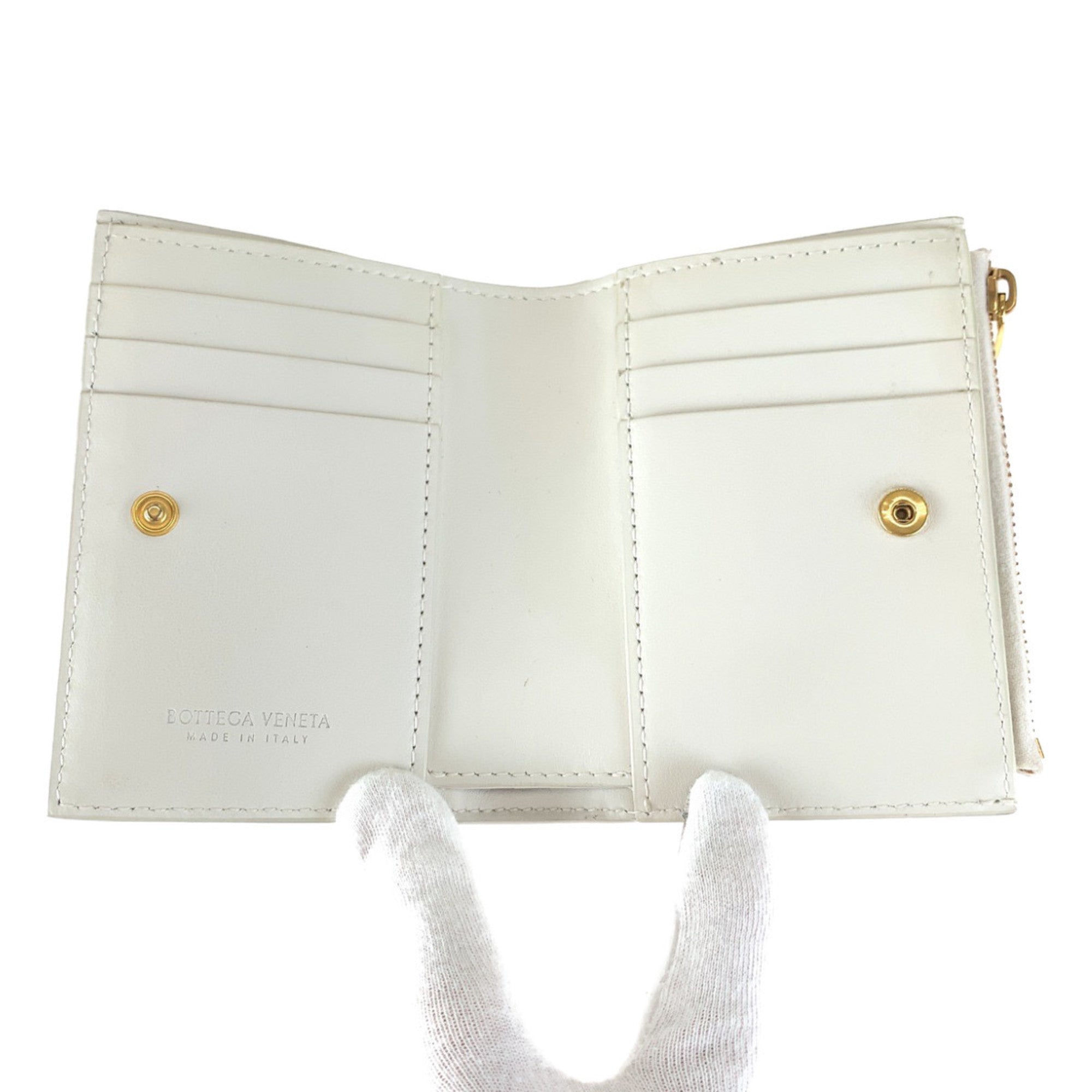 Bottega Veneta White Leather Card Wallet (Pre-Owned)