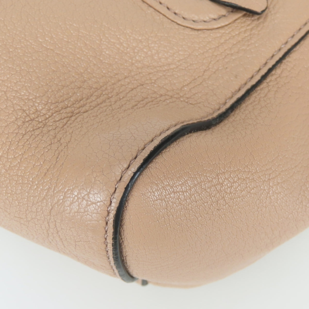 Miu Miu Pink Beige Leather Handbag (Pre-Owned)