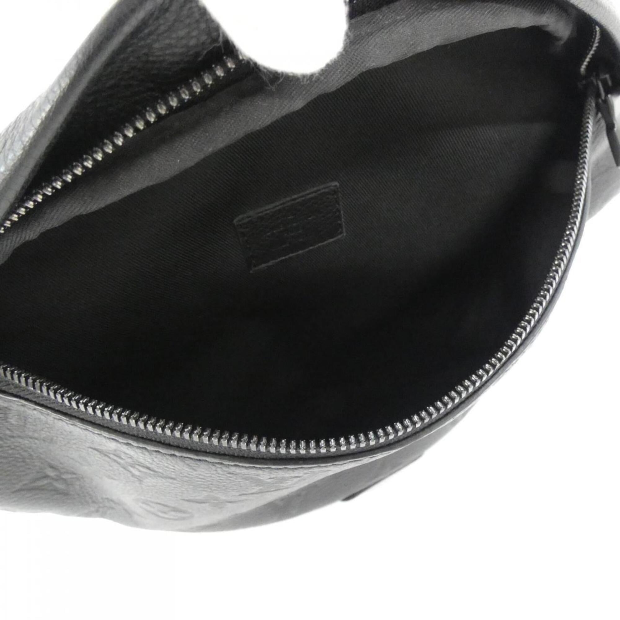 Louis Vuitton Black Monogram Leather Shoulder Bag (Pre-Owned)