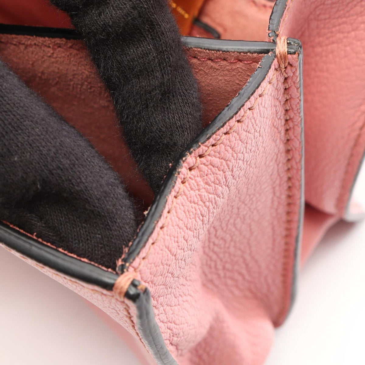 Miu Miu Pink Leather Handbag Shoulder Bag (Pre-Owned)