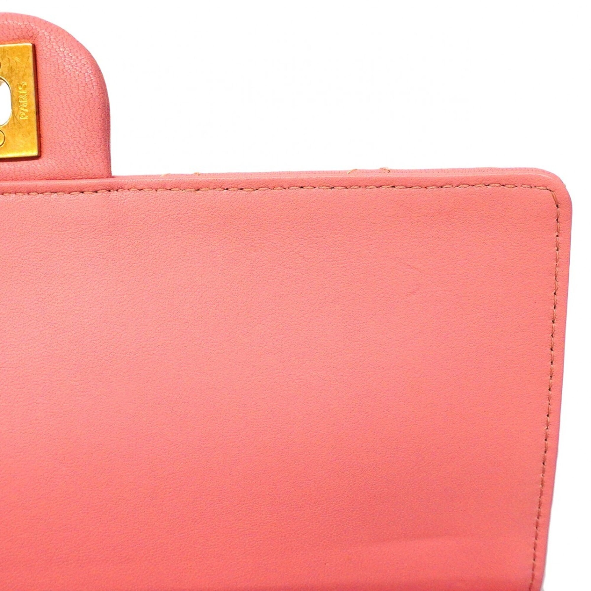 Chanel Pink Leather Shoulder Bag (Pre-Owned)