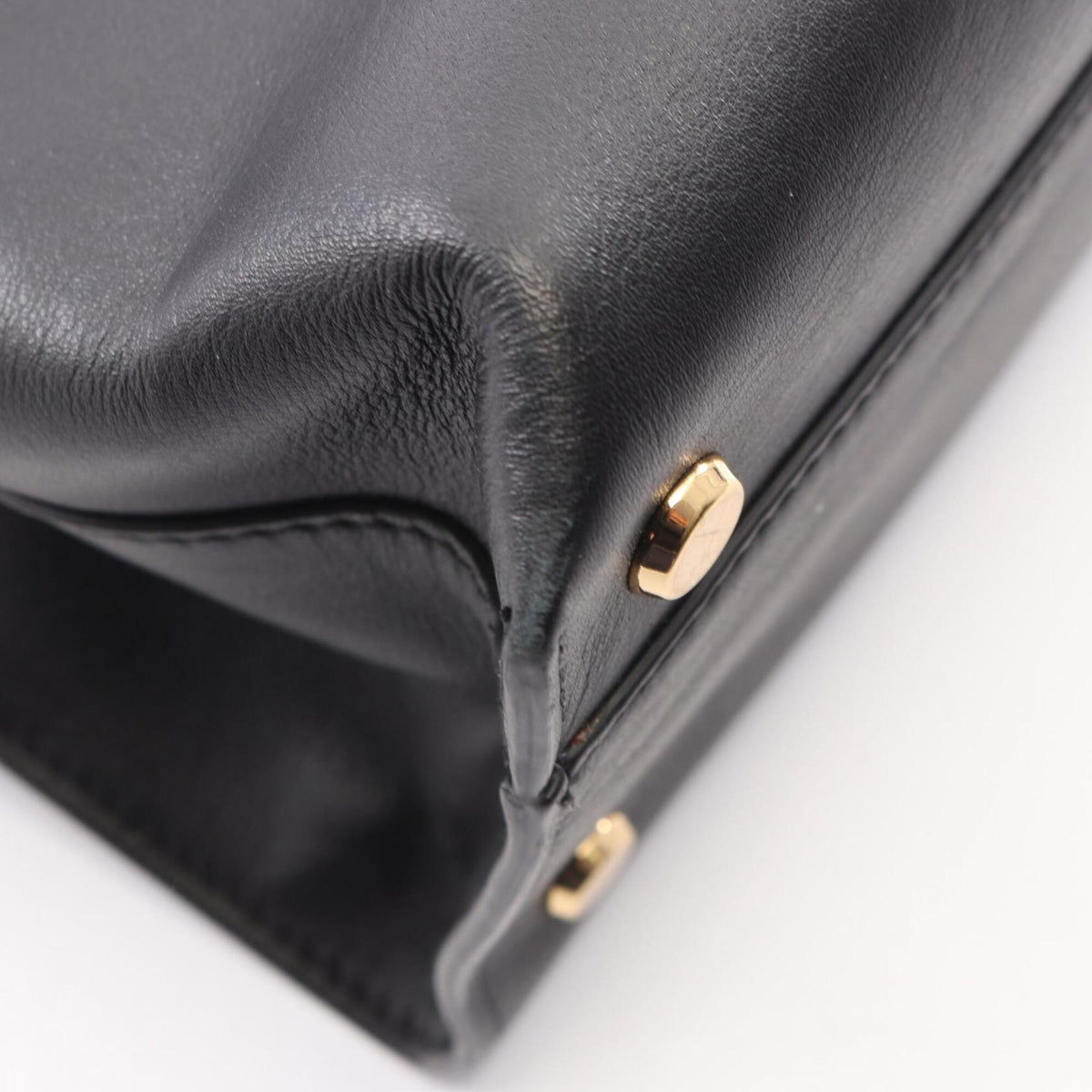Etro Black Leather Handbag (Pre-Owned)
