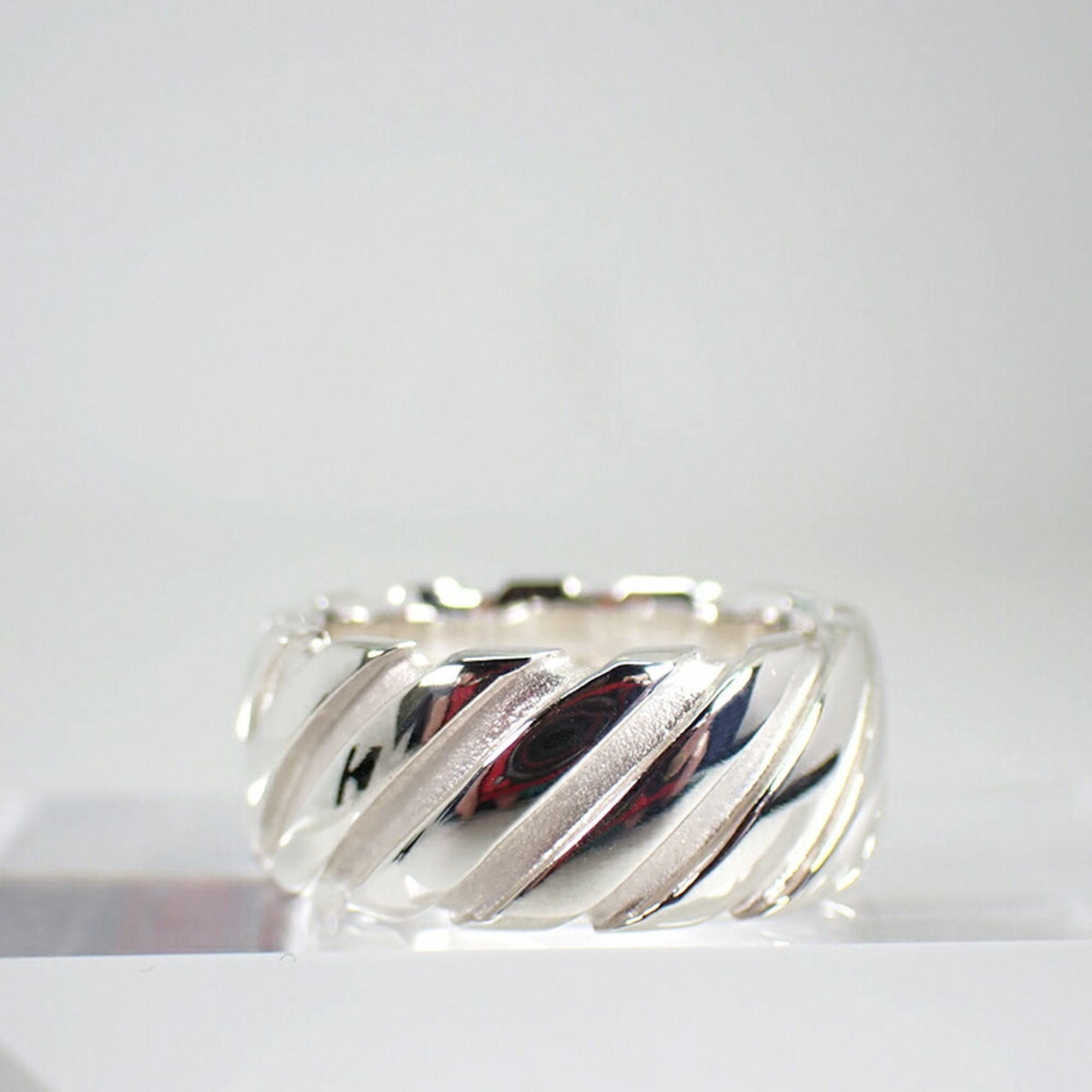 Tiffany Silver Sterling Silver 925 Band Ring (Pre-Owned)