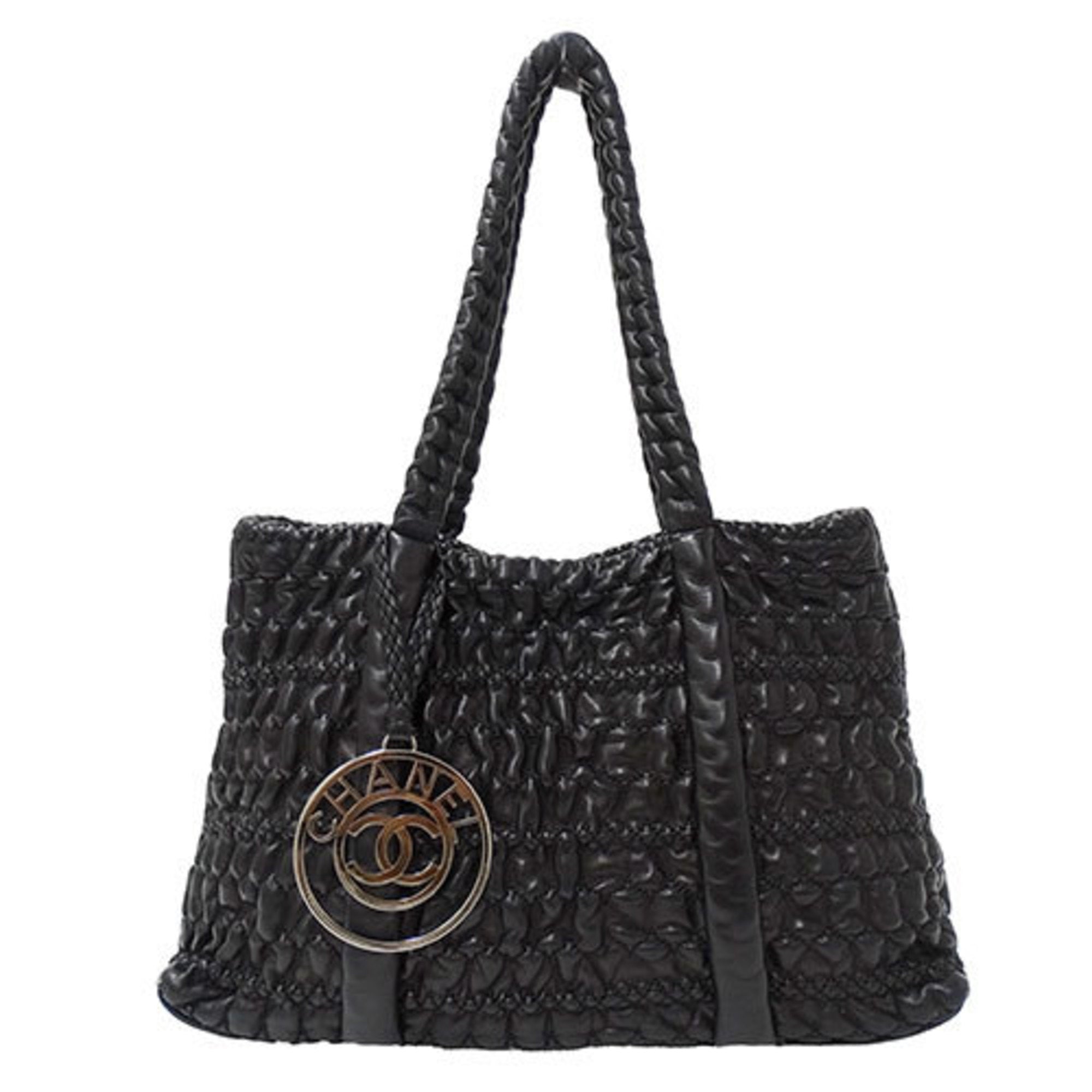 Chanel Black Leather Handbag Shoulder Bag (Pre-Owned)