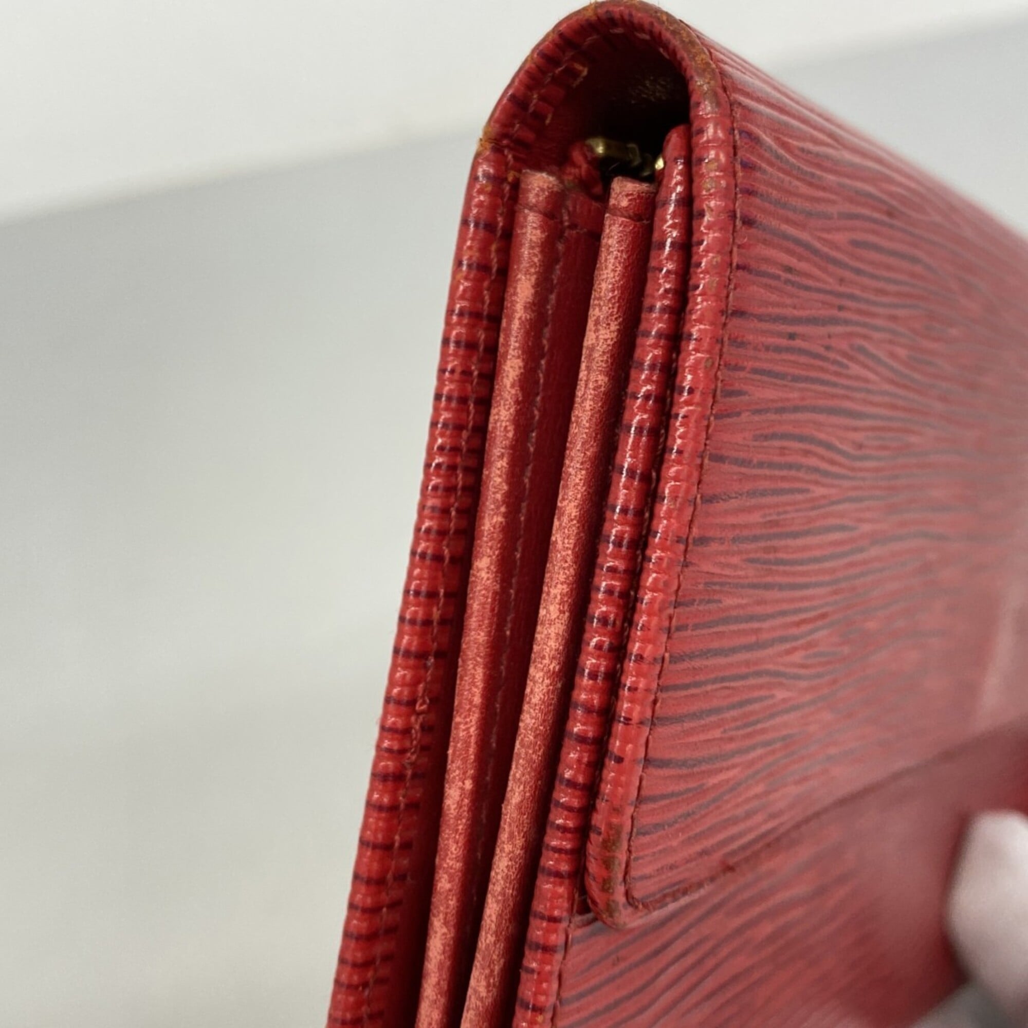 Louis Vuitton Castilian Red Long Wallet (Bi-Fold) (Pre-Owned)