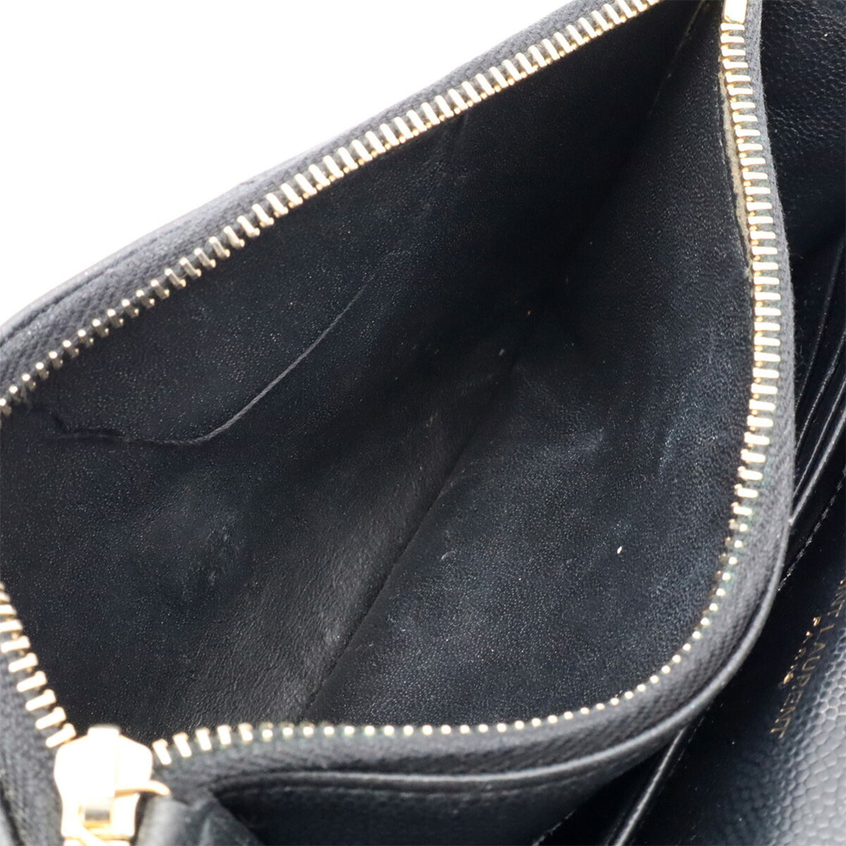 Yves Saint Laurent Black Leather Shoulder Bag (Pre-Owned)