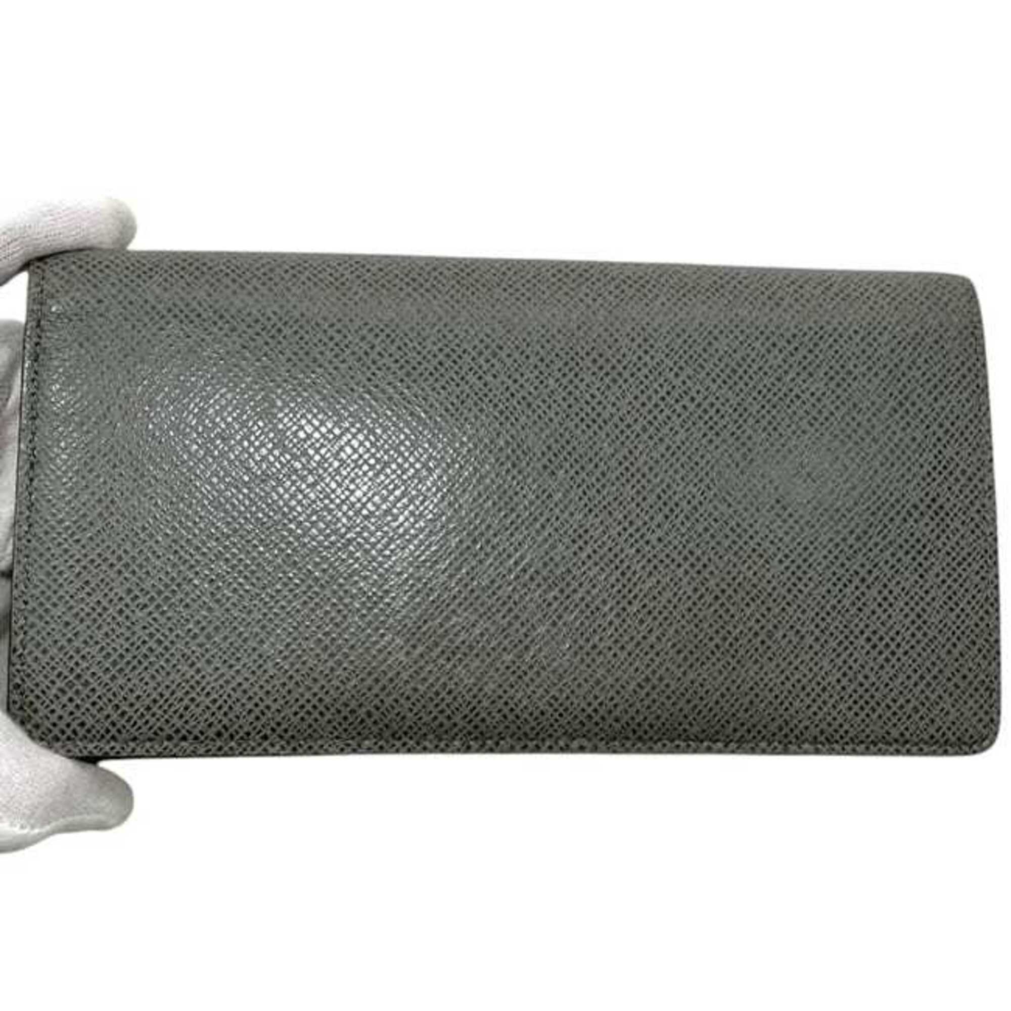 Louis Vuitton Glacier Gray Taiga Leather Long Wallet (Bi-Fold) (Pre-Owned)