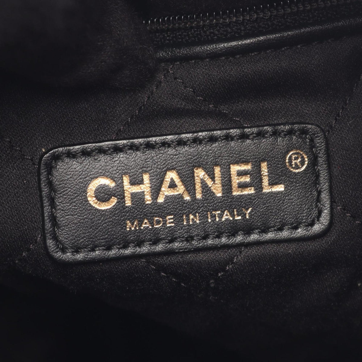 Chanel Black Leather Backpack Handbag (Pre-Owned)