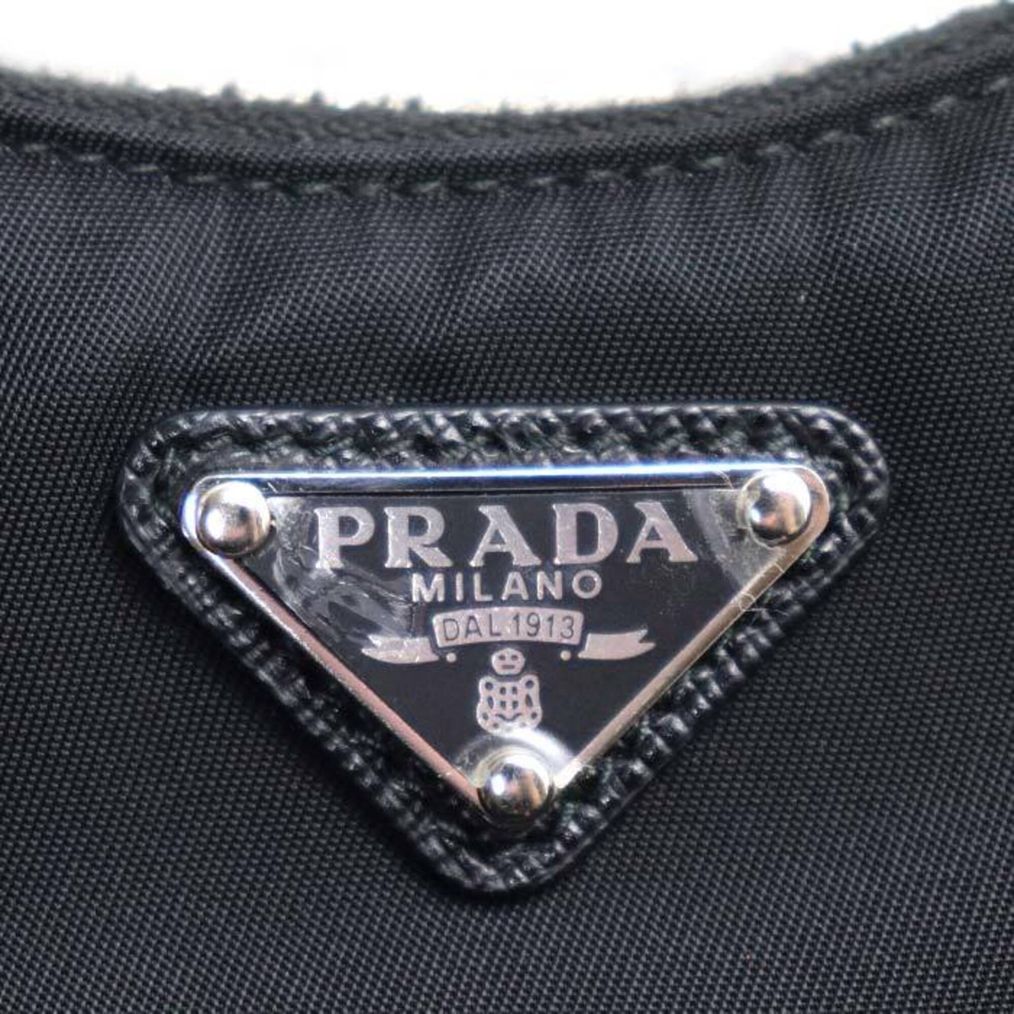 Prada Black Nylon Shoulder Bag (Pre-Owned)