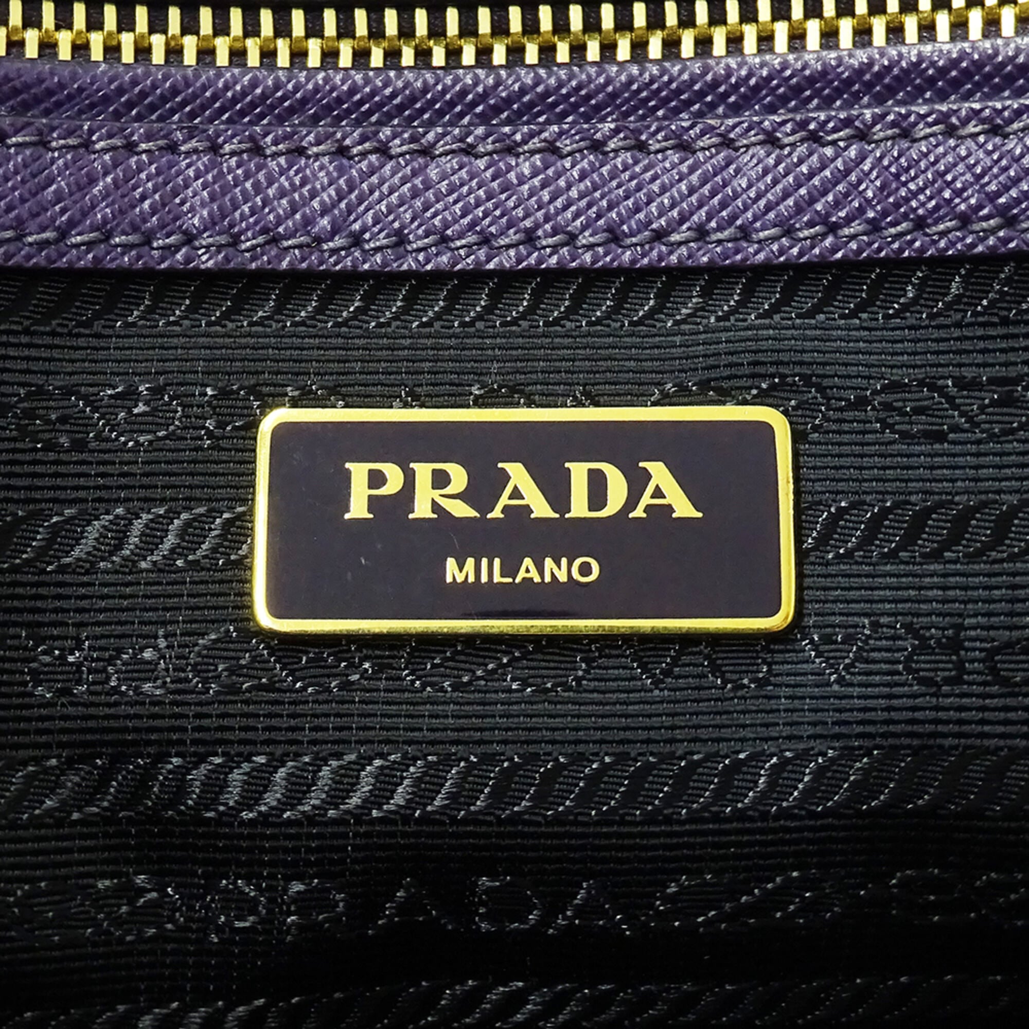Prada Black Purple Leather Handbag Shoulder Bag (Pre-Owned)