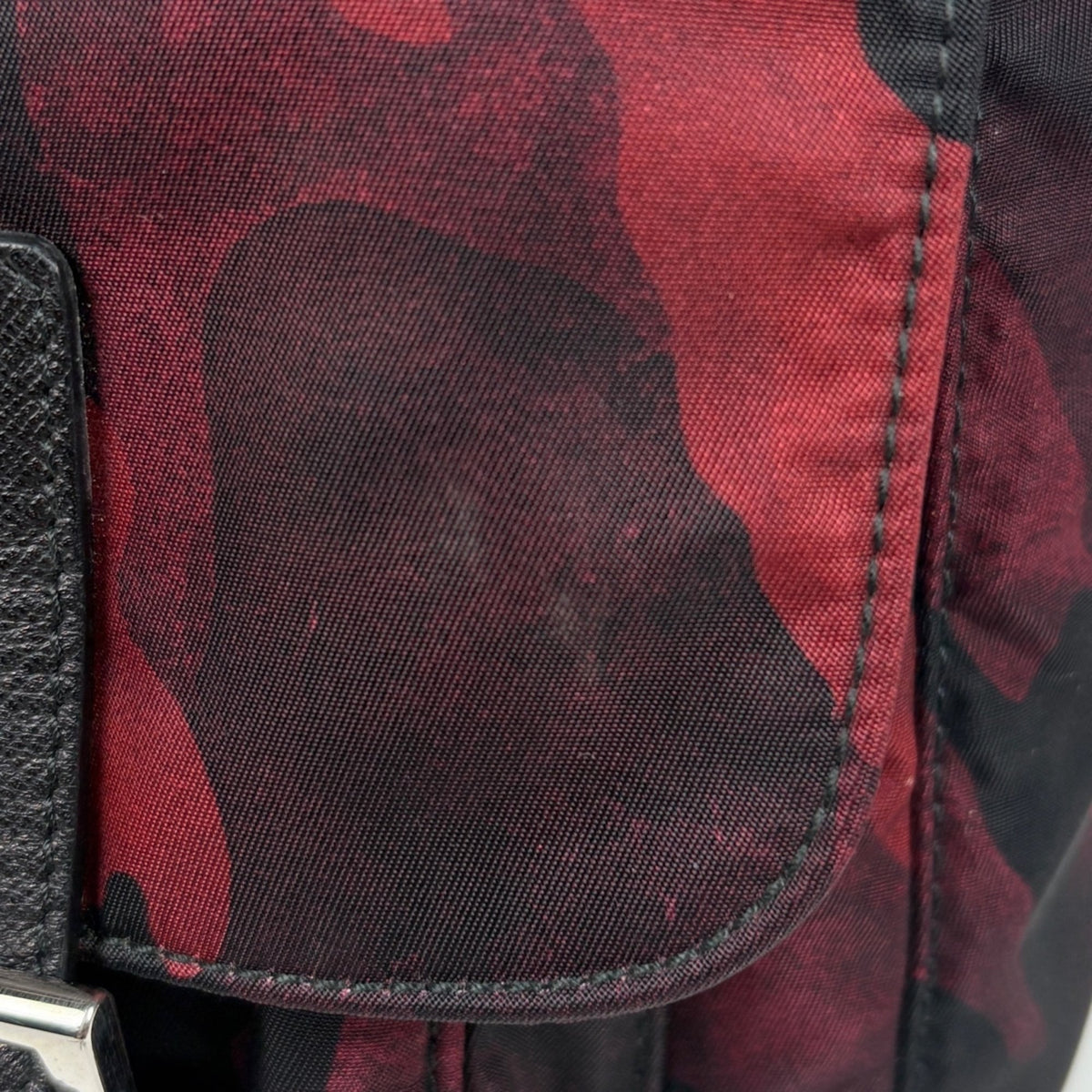 Prada Black Red Color Nylon Leather Shoulder Bag (Pre-Owned)