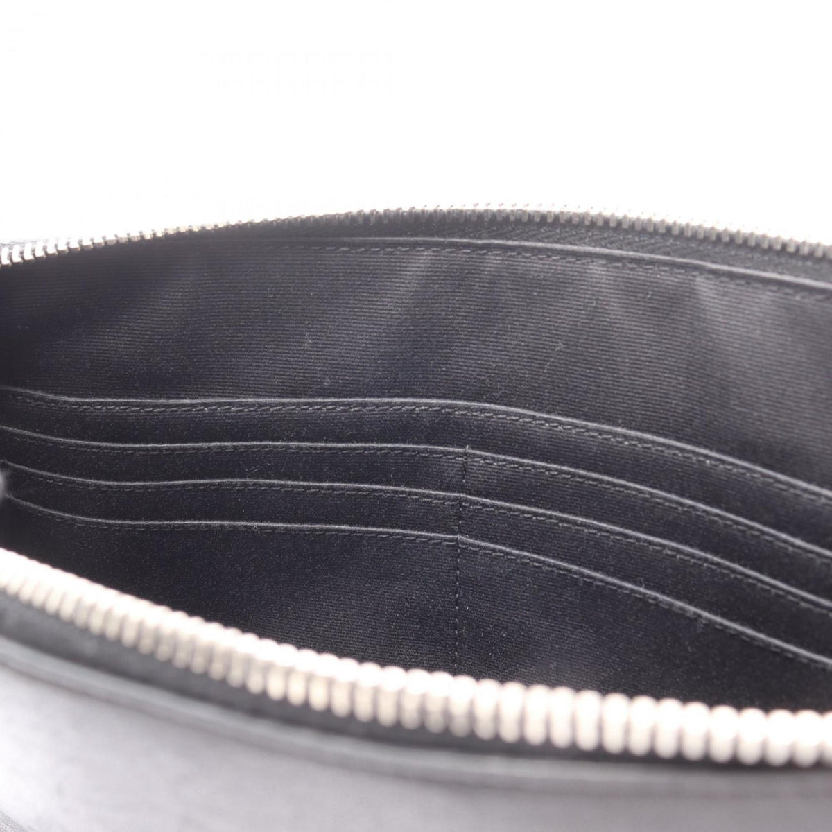 Yves Saint Laurent Black Silver Leather Clutch Bag (Pre-Owned)
