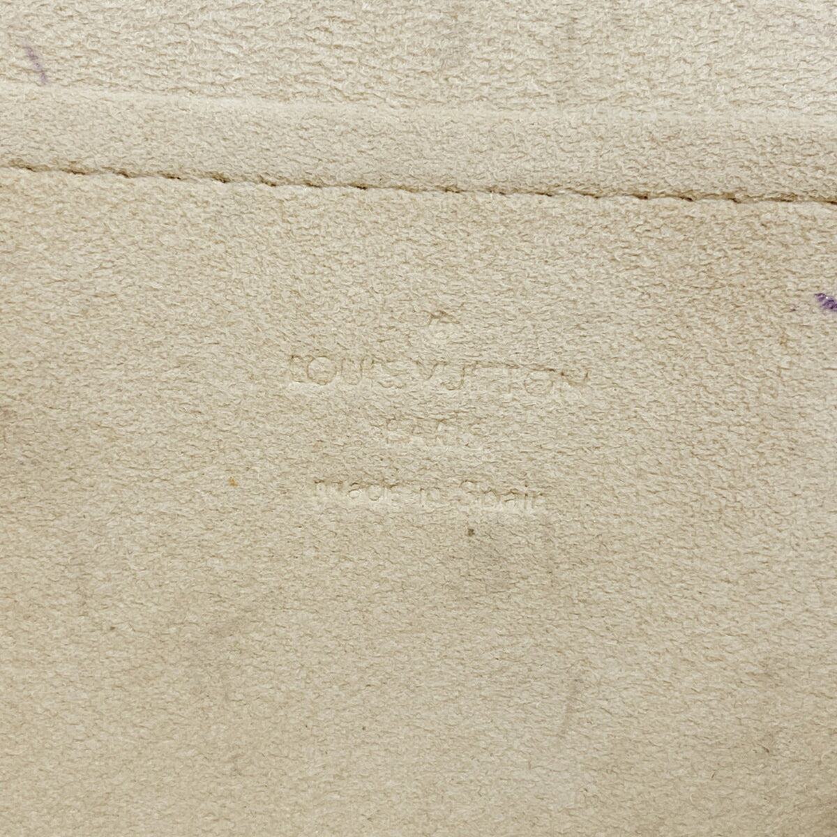 Louis Vuitton Brown Shoulder Bag (Pre-Owned)