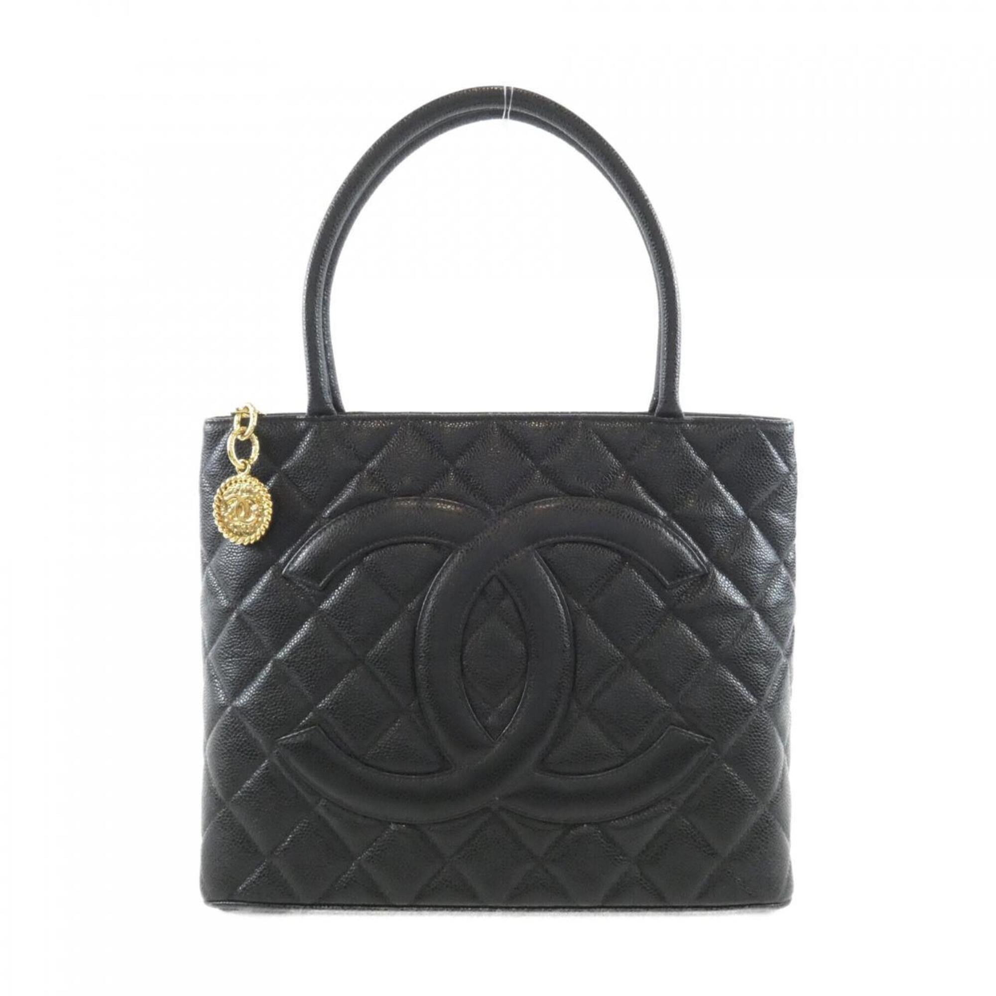 Chanel Black Grained Calfskin Handbag (Pre-Owned)