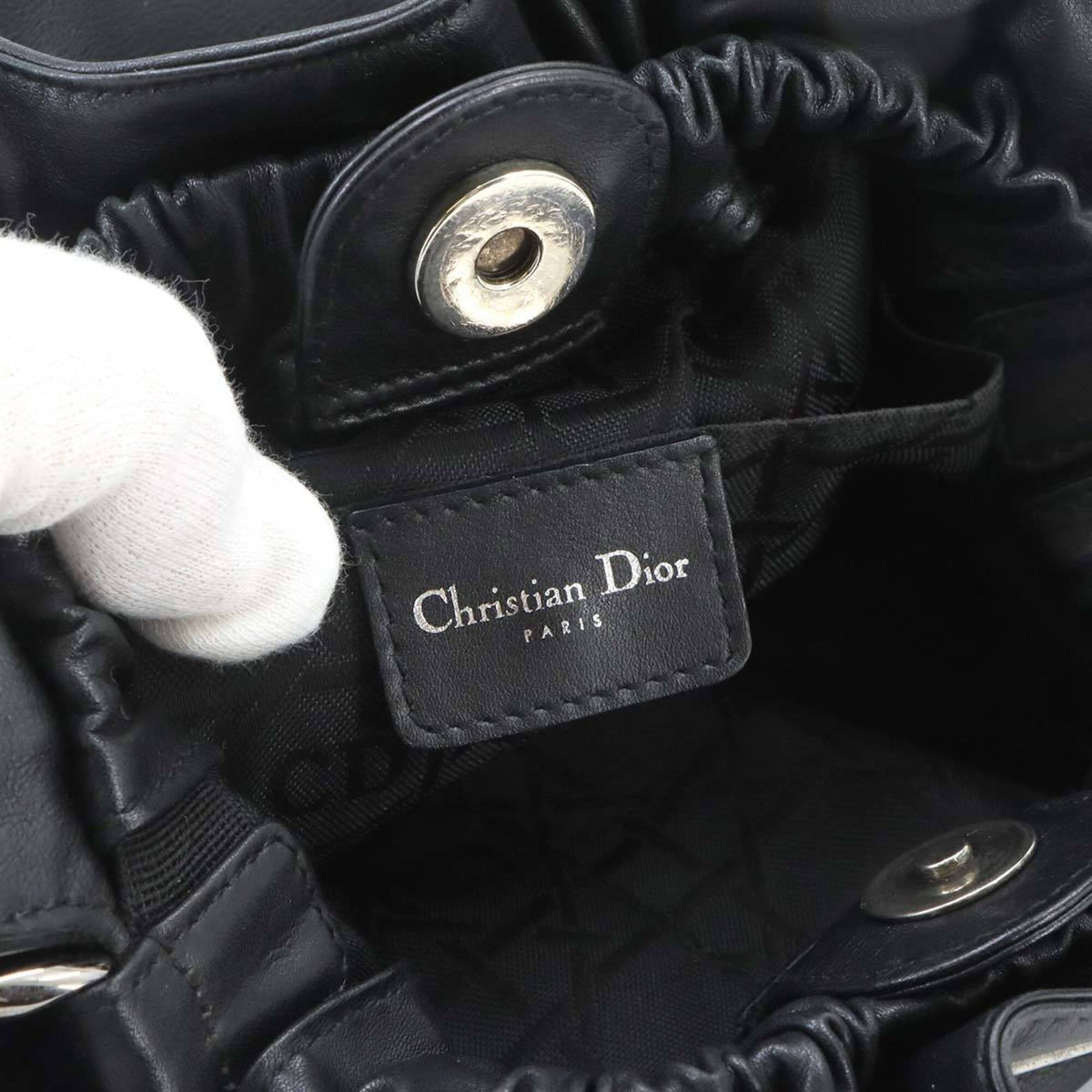 Christian Dior Malice Pearl Black Leather Handbag (Pre-Owned)