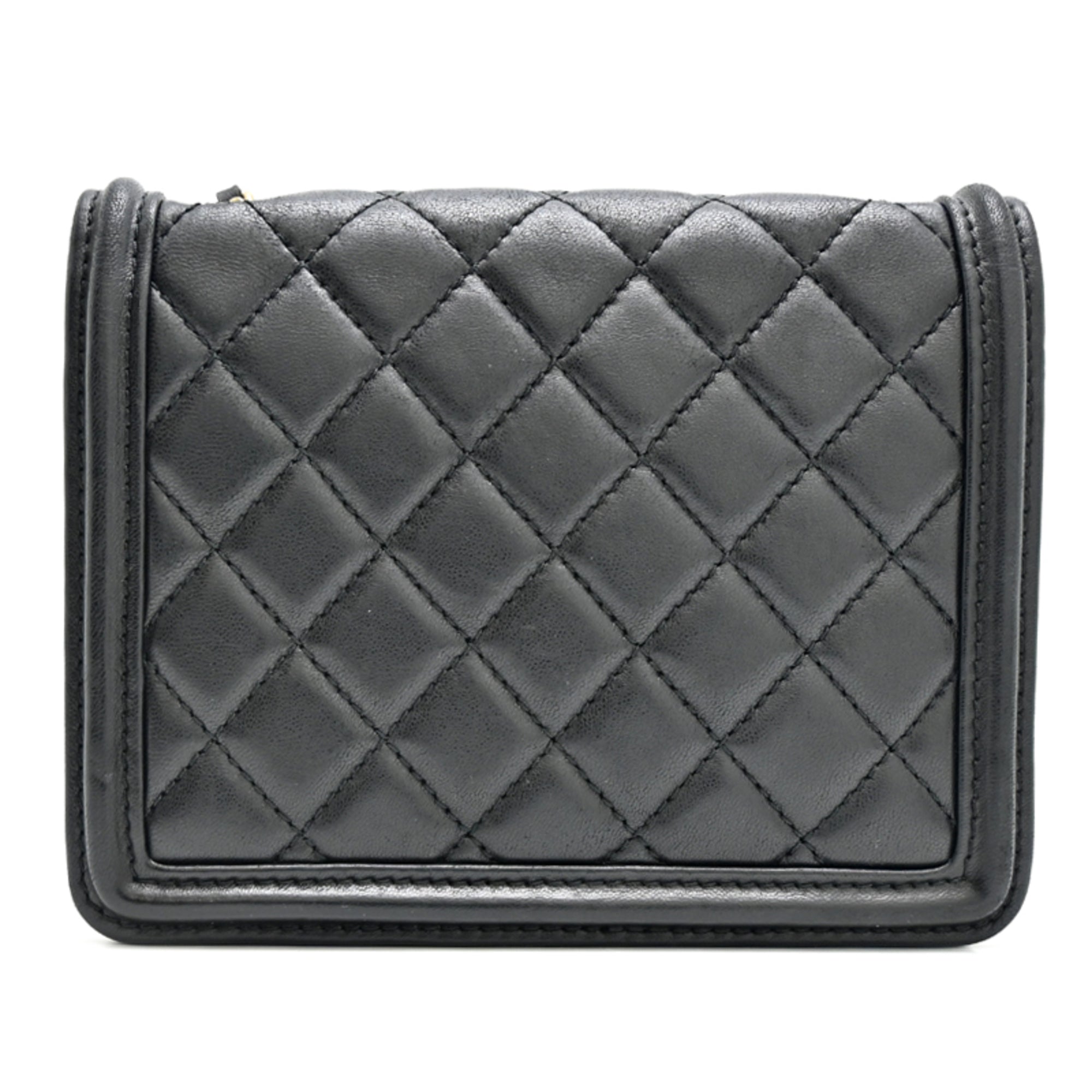 Chanel Black Leather Shoulder Bag (Pre-Owned)
