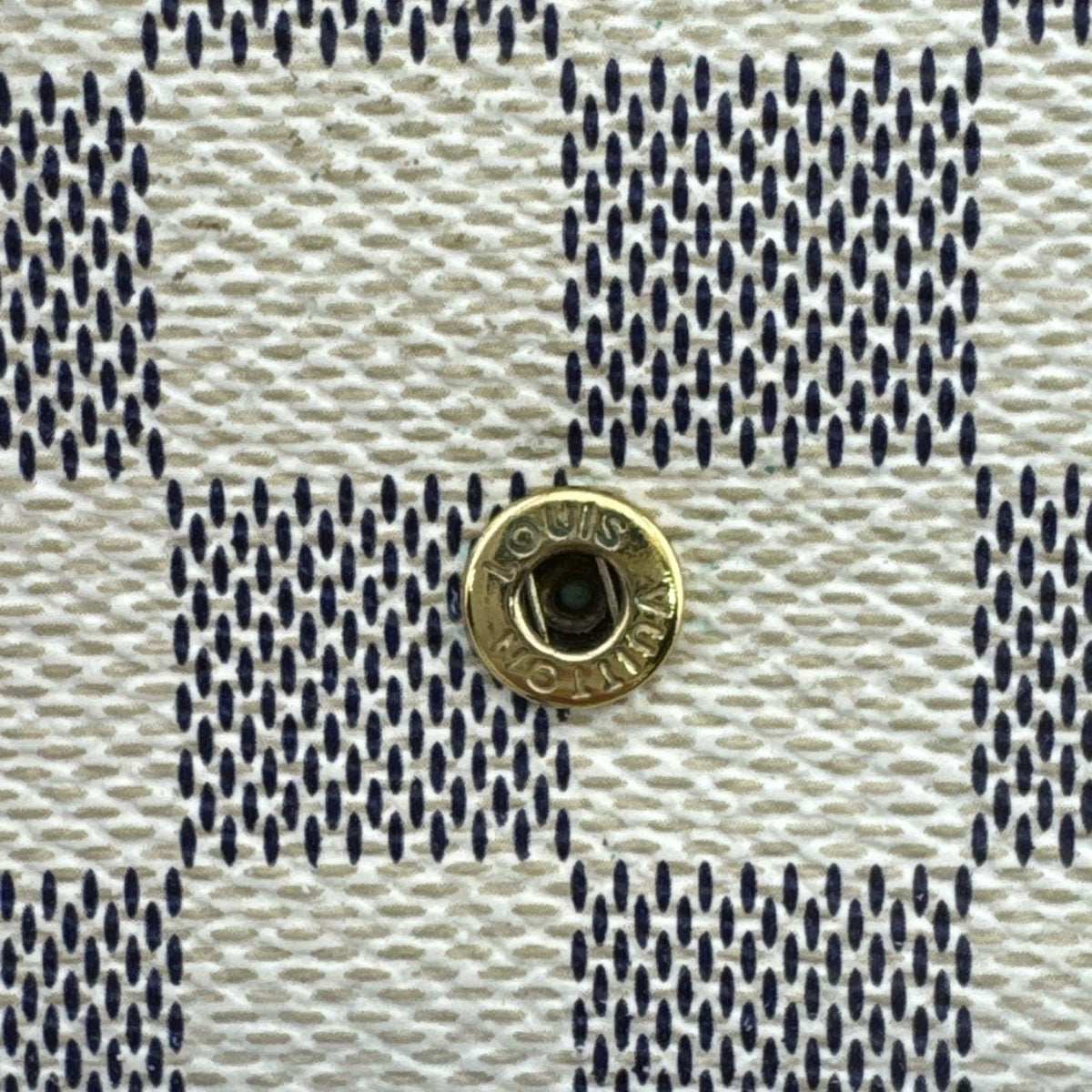 Louis Vuitton Galle White Leather Wallet (Bi-Fold) (Pre-Owned)