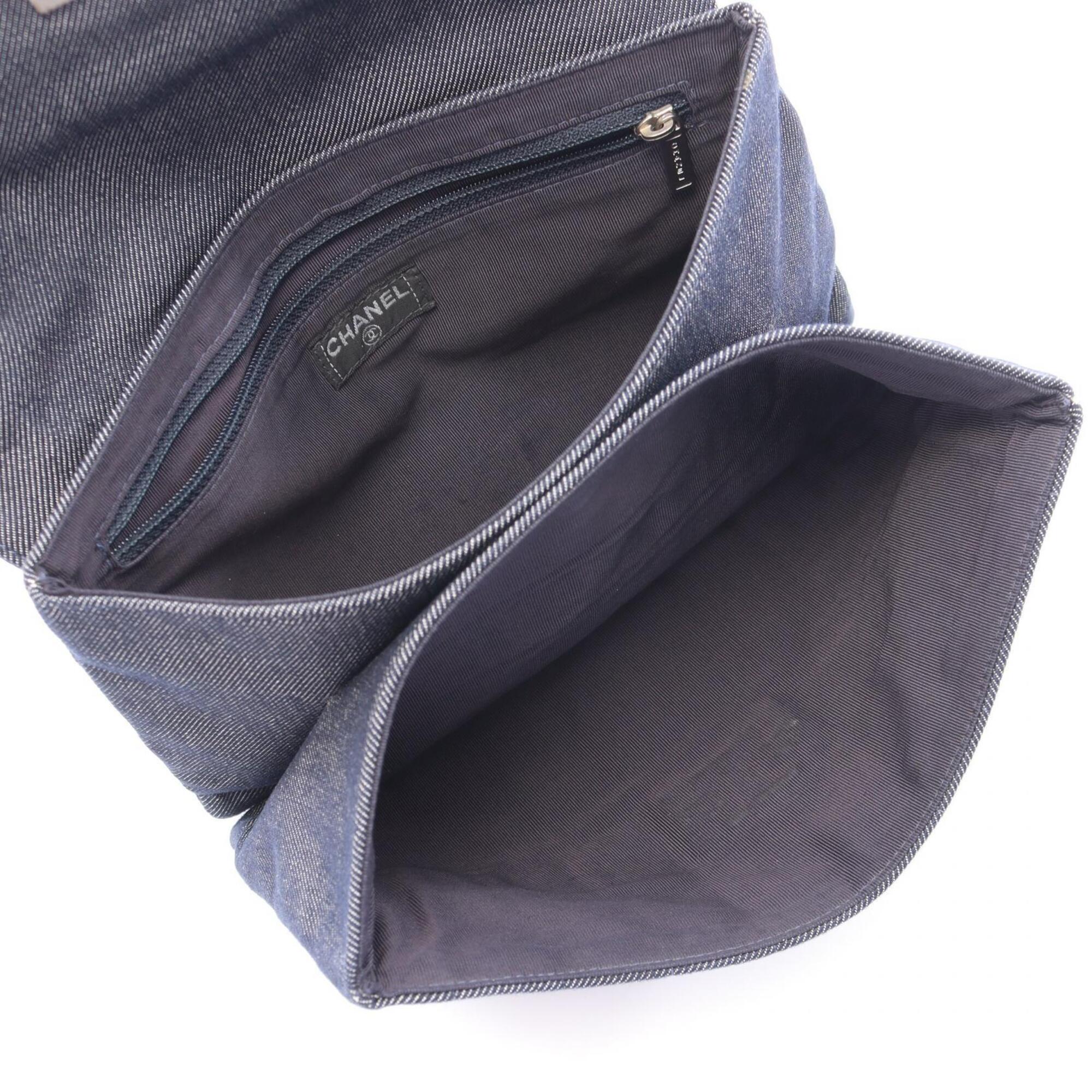 Chanel Navy Denim Handbag (Pre-Owned)