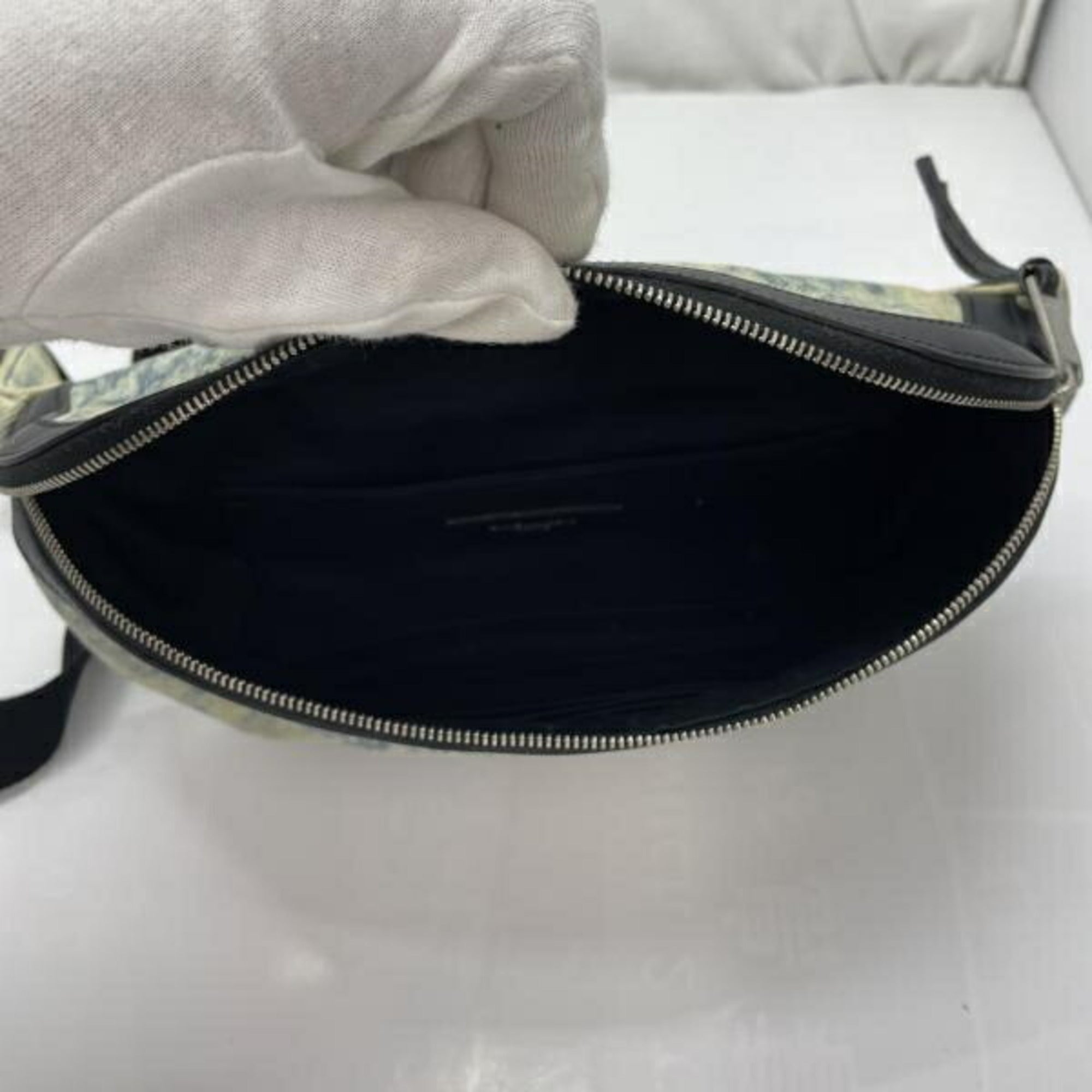 Yves Saint Laurent Blue White Fanny Pack Sling Bag (Pre-Owned)