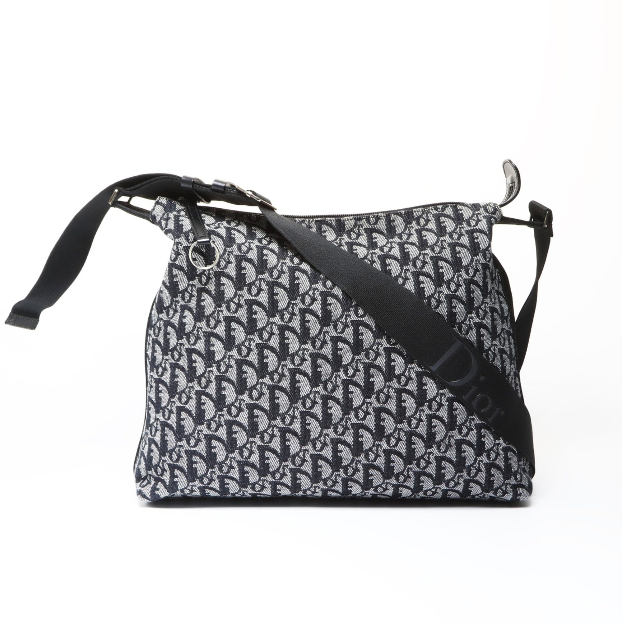 Christian Dior Black Shoulder Bag (Pre-Owned)